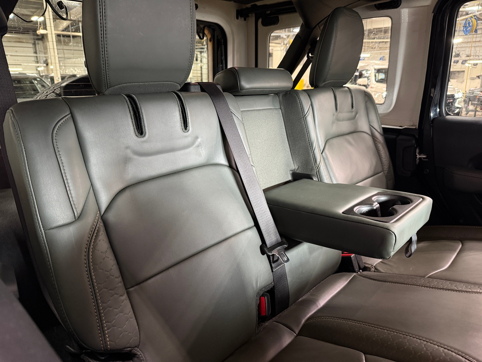 Thumbnail: 2024 Jeep Wrangler - 5