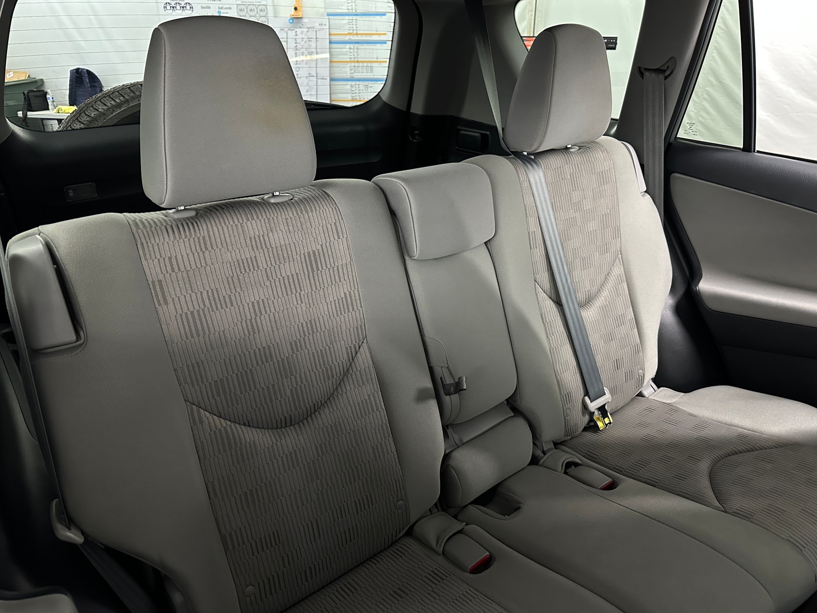 Thumbnail: 2012 Toyota RAV4 - 6