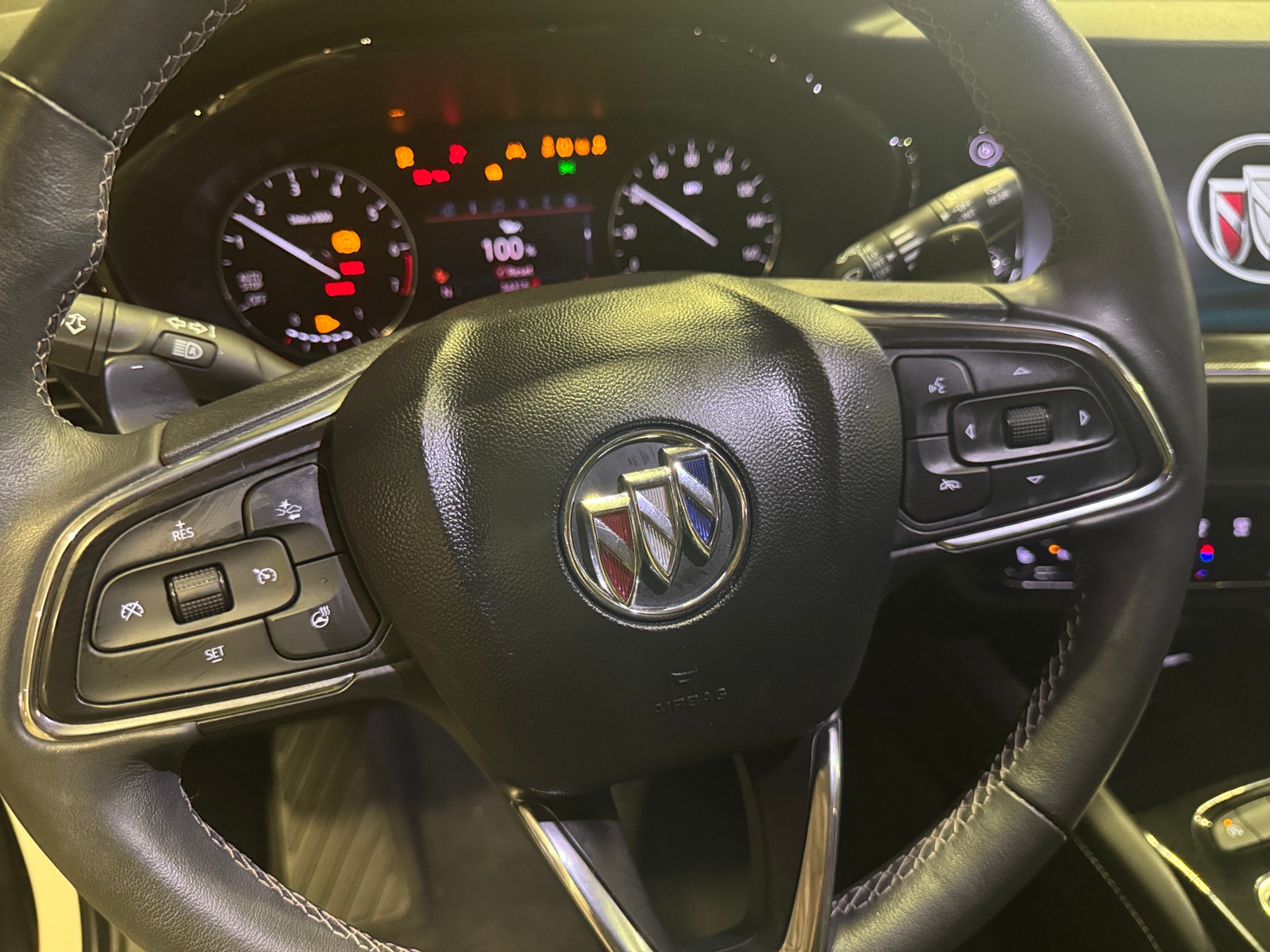 Thumbnail: 2022 Buick Envision - 4