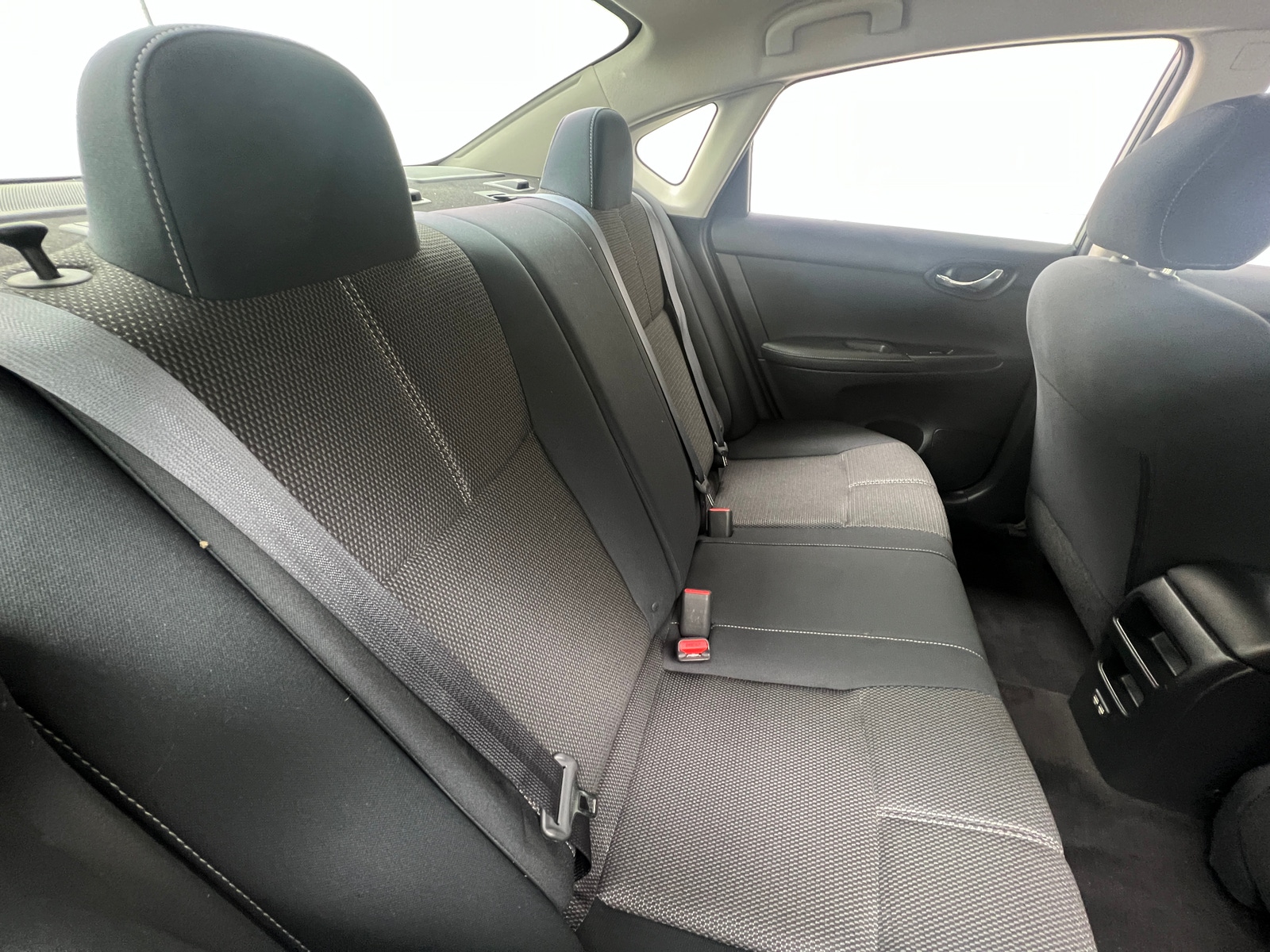 Thumbnail: 2017 Nissan Sentra - 6