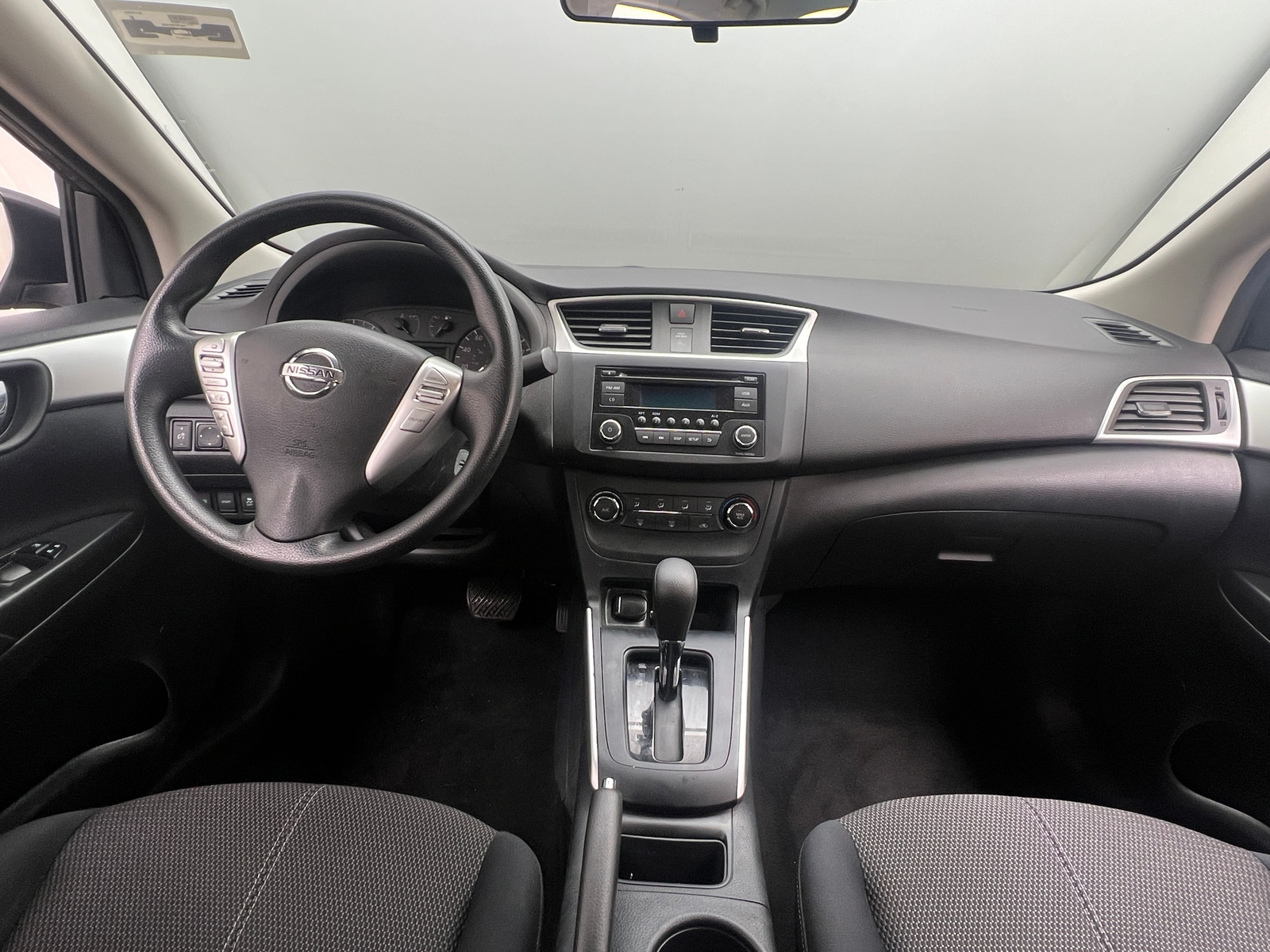 Thumbnail: 2017 Nissan Sentra - 3