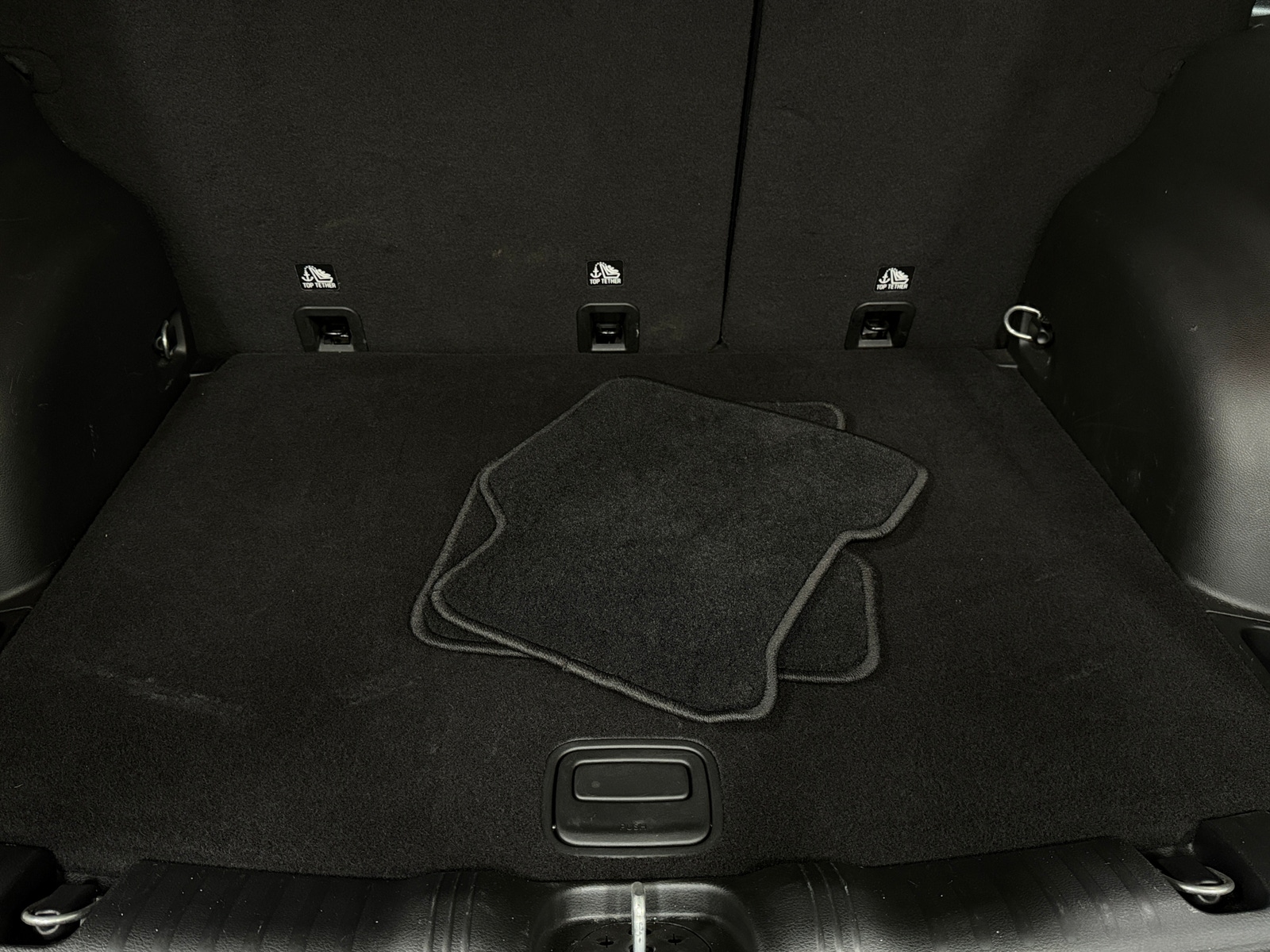 Thumbnail: 2022 Jeep Compass - 7