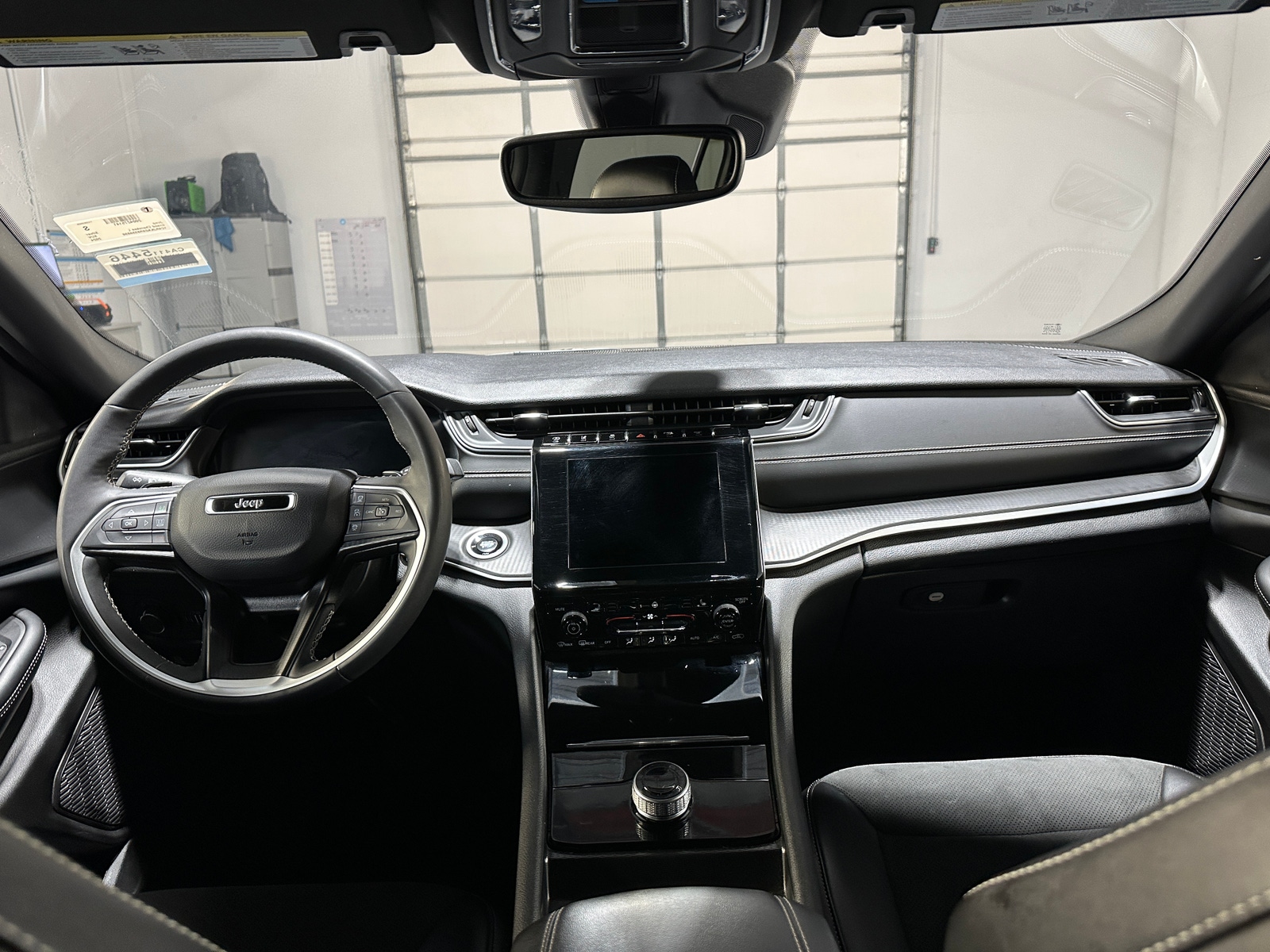 Thumbnail: 2024 Jeep Grand Cherokee L - 3