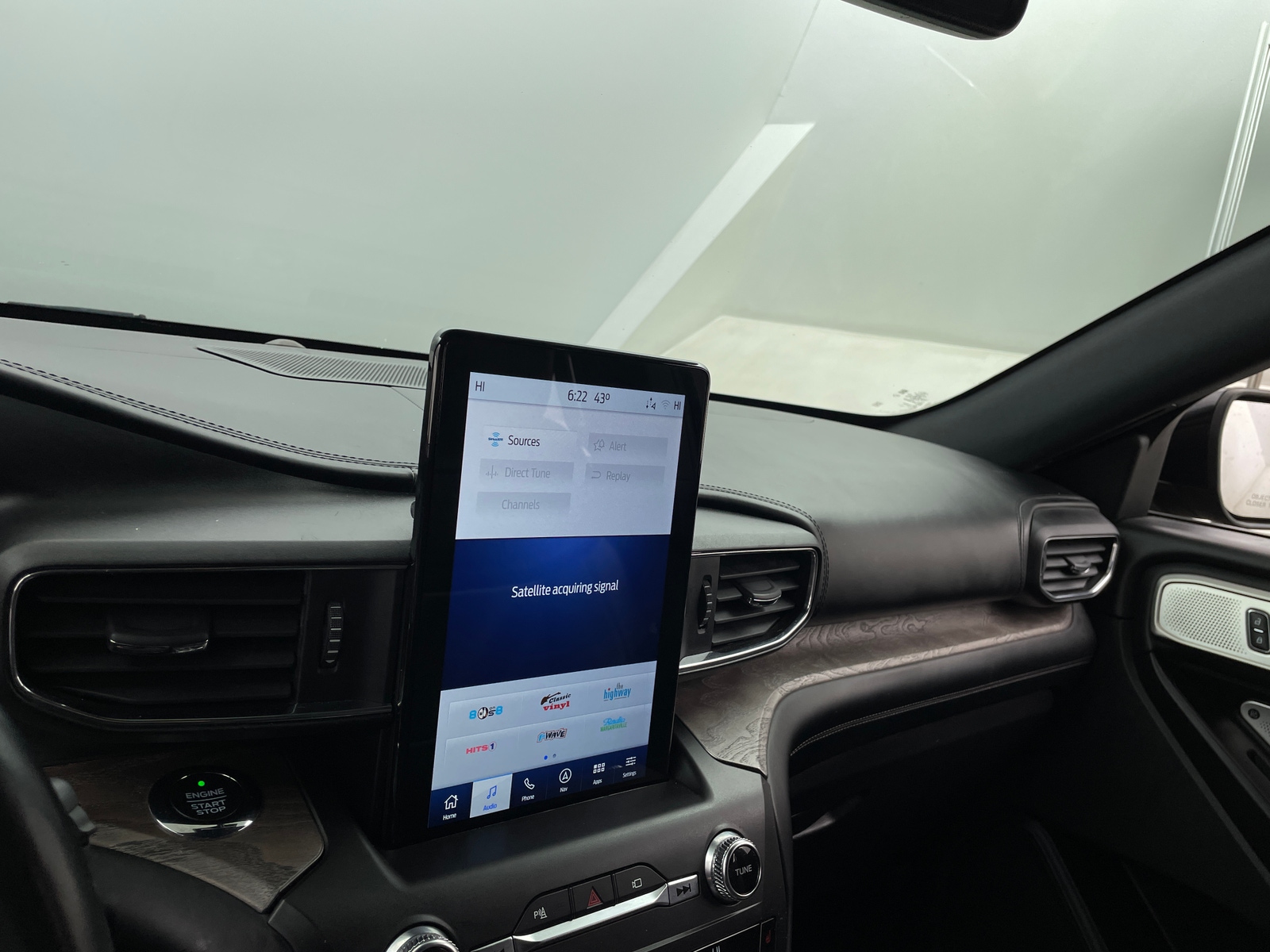 Thumbnail: 2020 Ford Explorer - 3