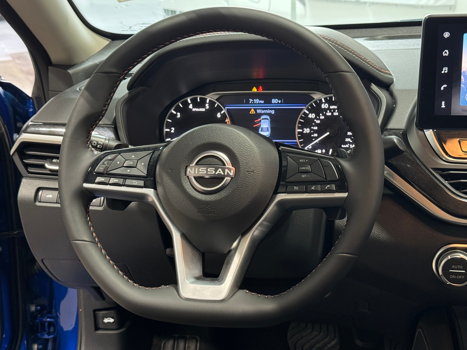 Thumbnail: 2025 Nissan Altima - 4