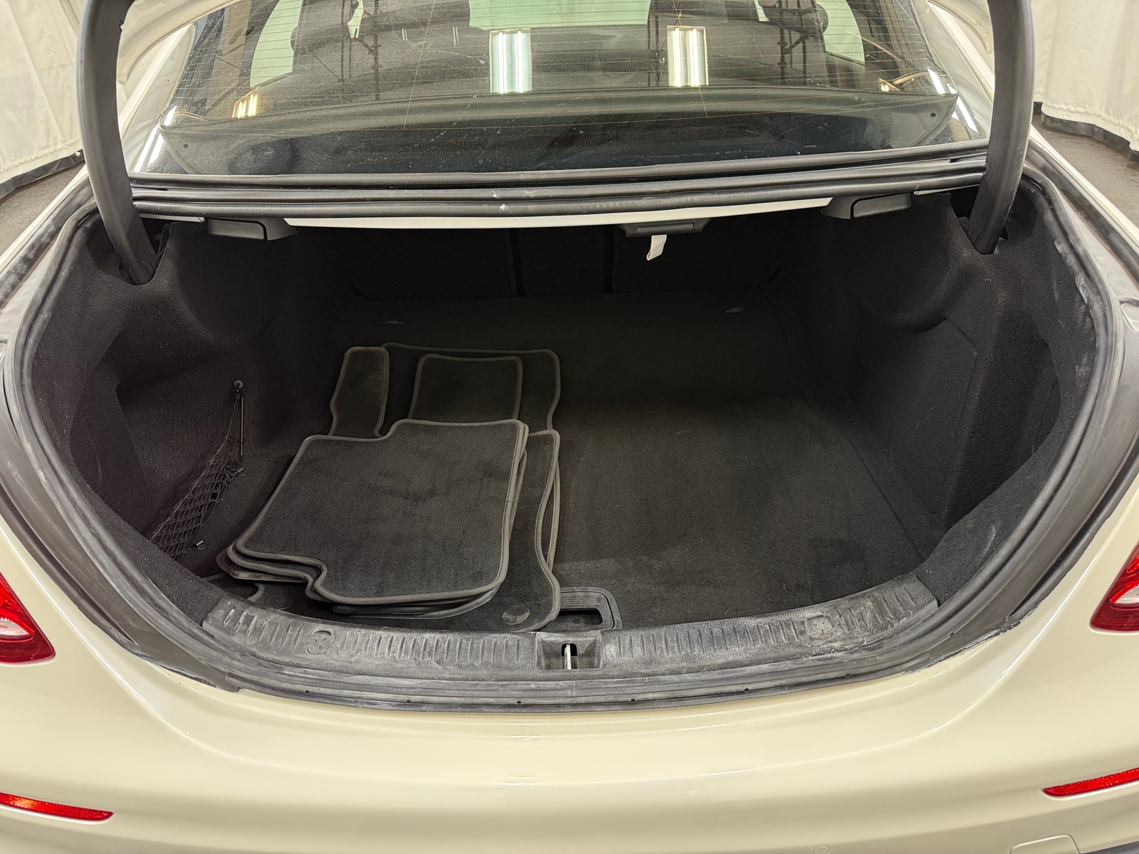 Thumbnail: 2019 Mercedes-Benz E-Class - 6