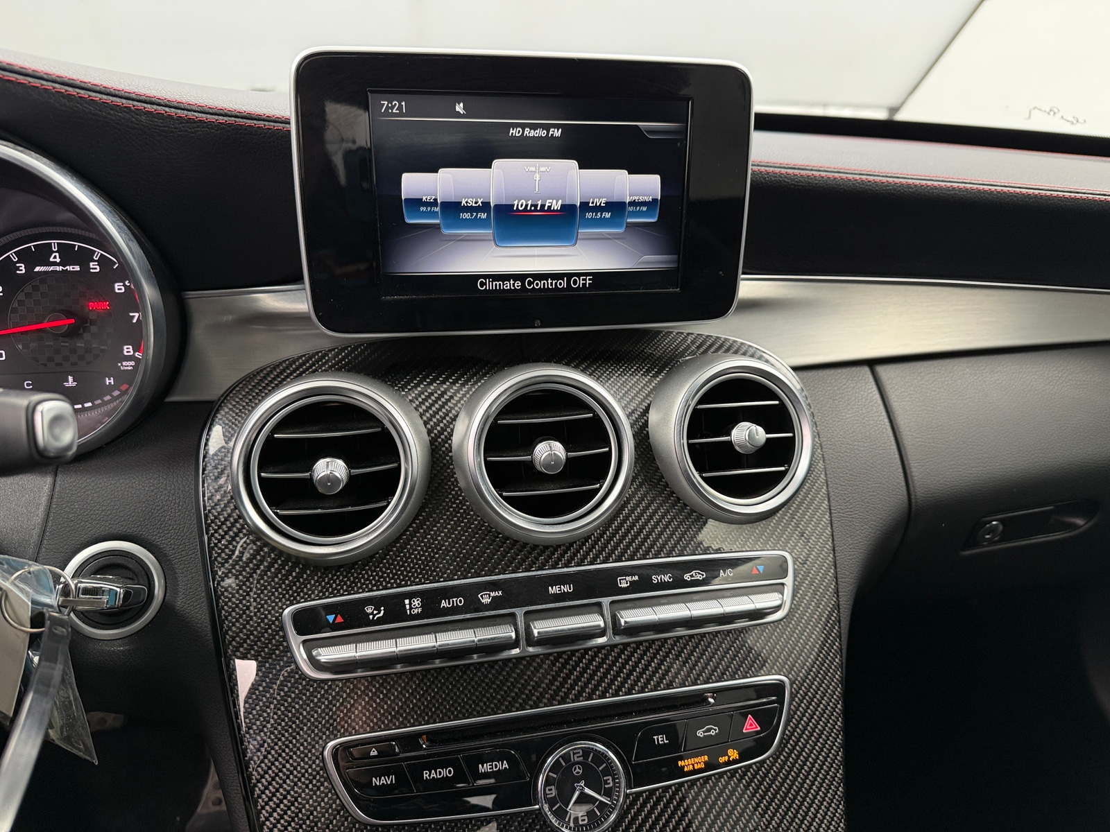 Thumbnail: 2018 Mercedes-Benz C-Class - 3