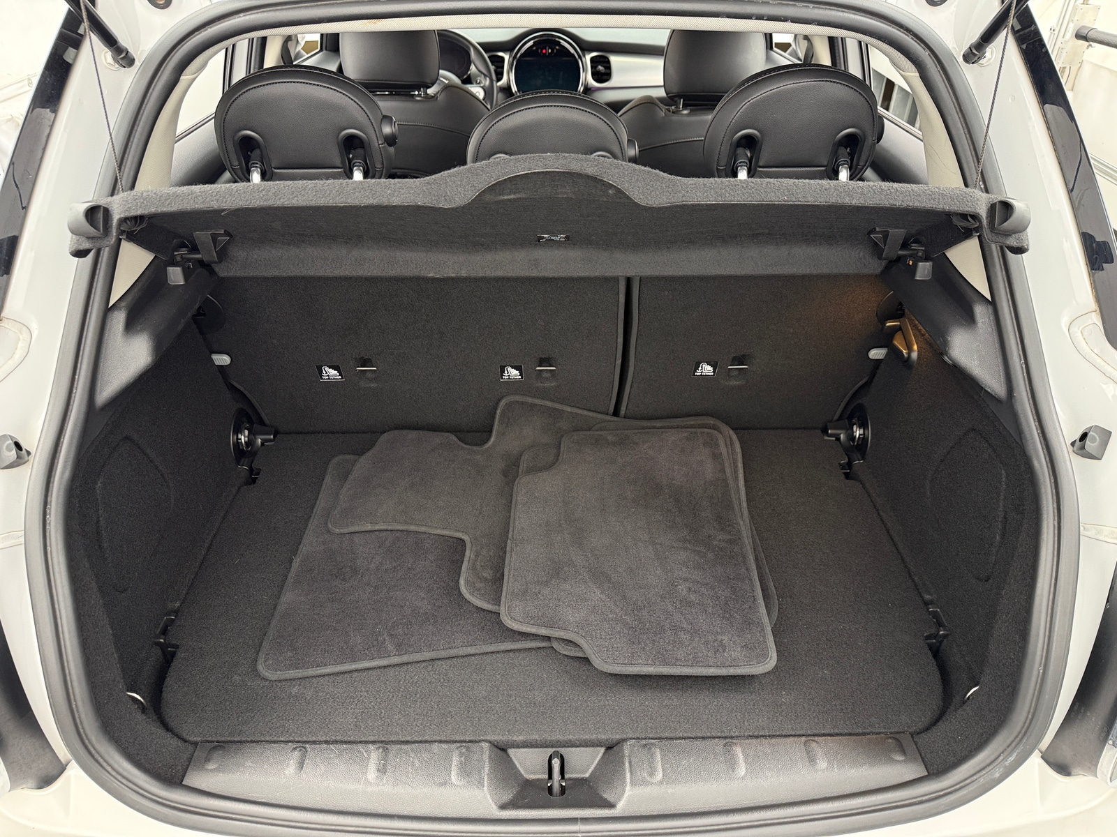 Thumbnail: 2024 MINI Cooper Hardtop - 6