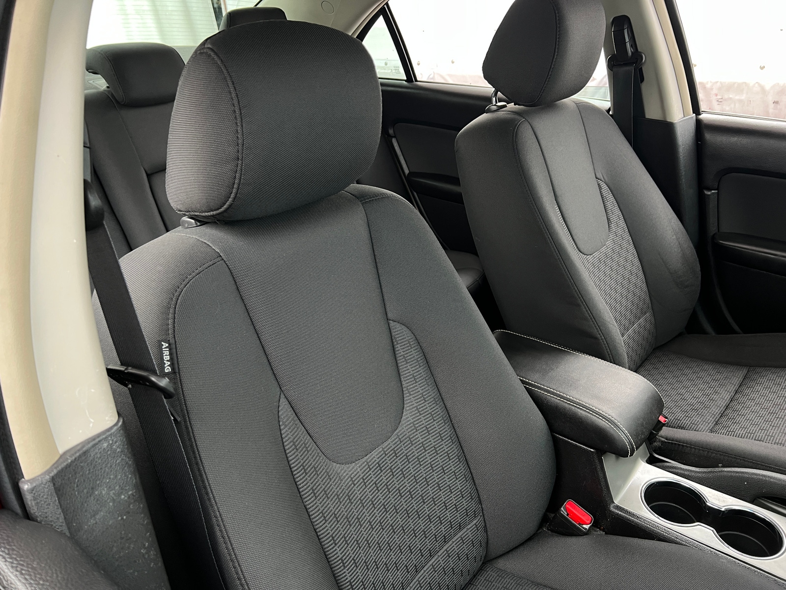 Thumbnail: 2012 Ford Fusion - 2