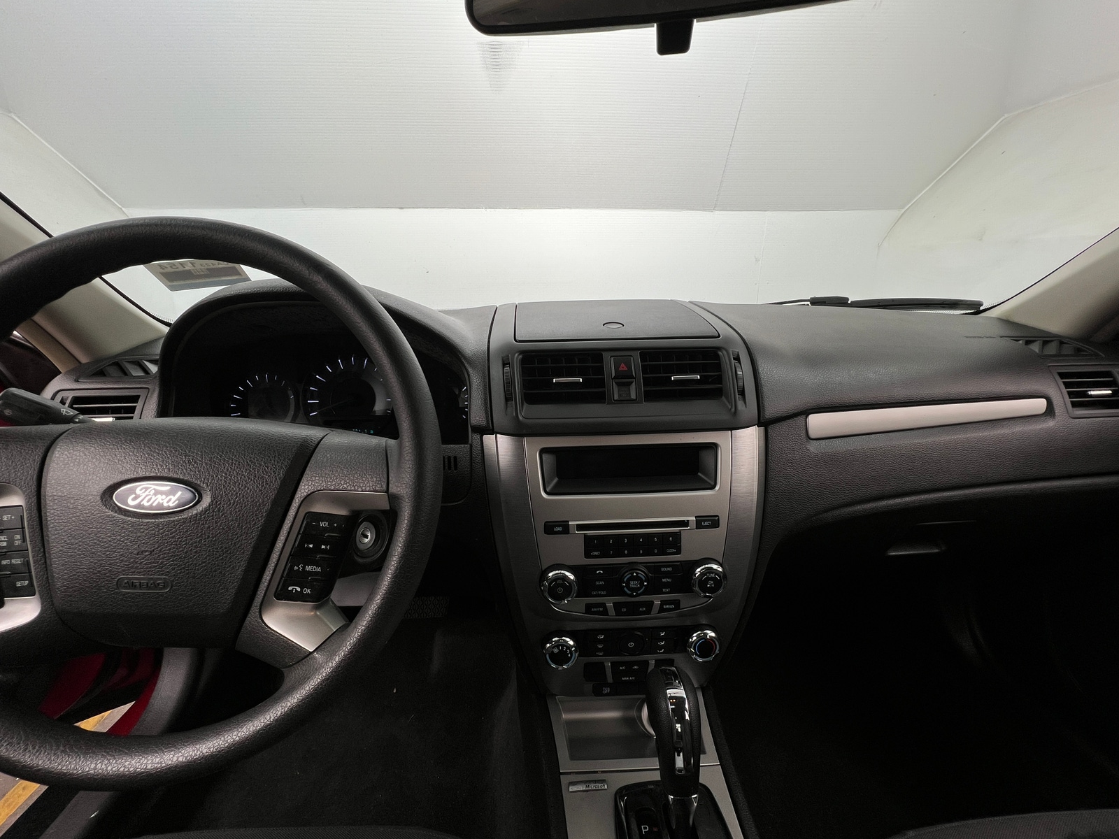 Thumbnail: 2012 Ford Fusion - 3