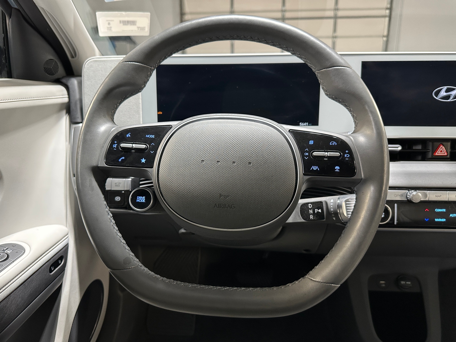 Thumbnail: 2024 Hyundai Ioniq 5 - 4