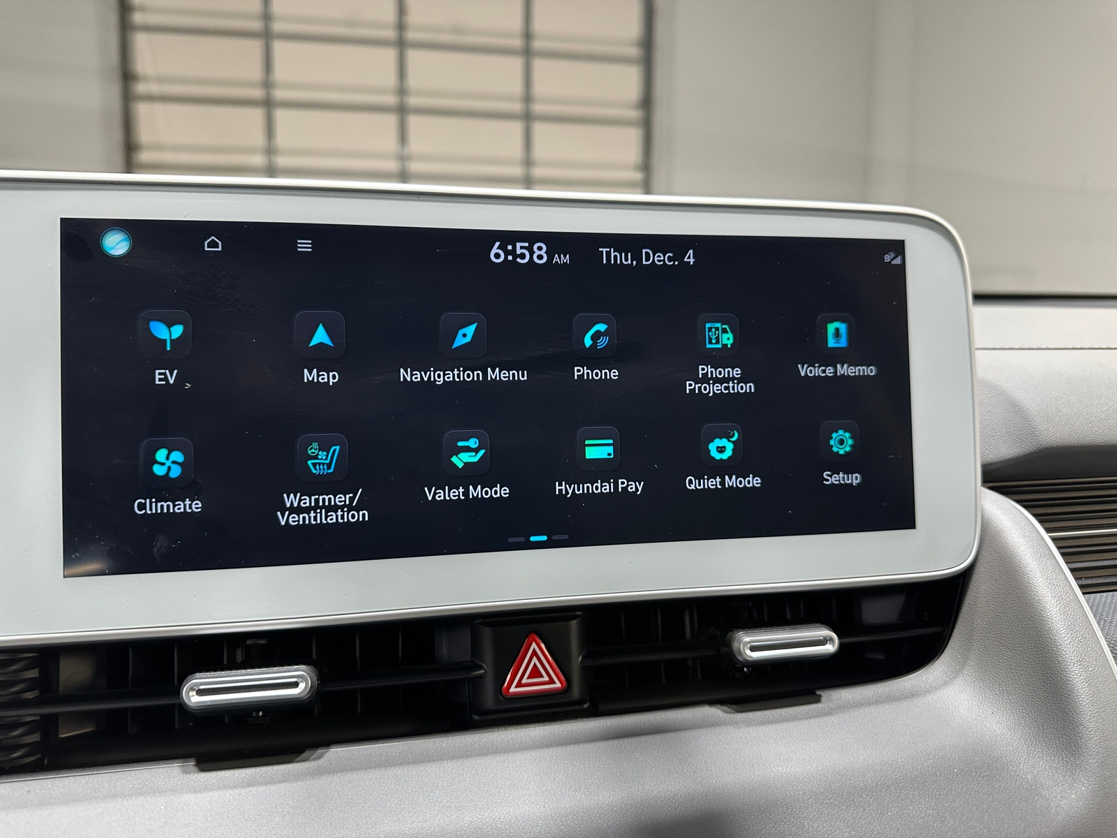 Thumbnail: 2024 Hyundai Ioniq 5 - 3