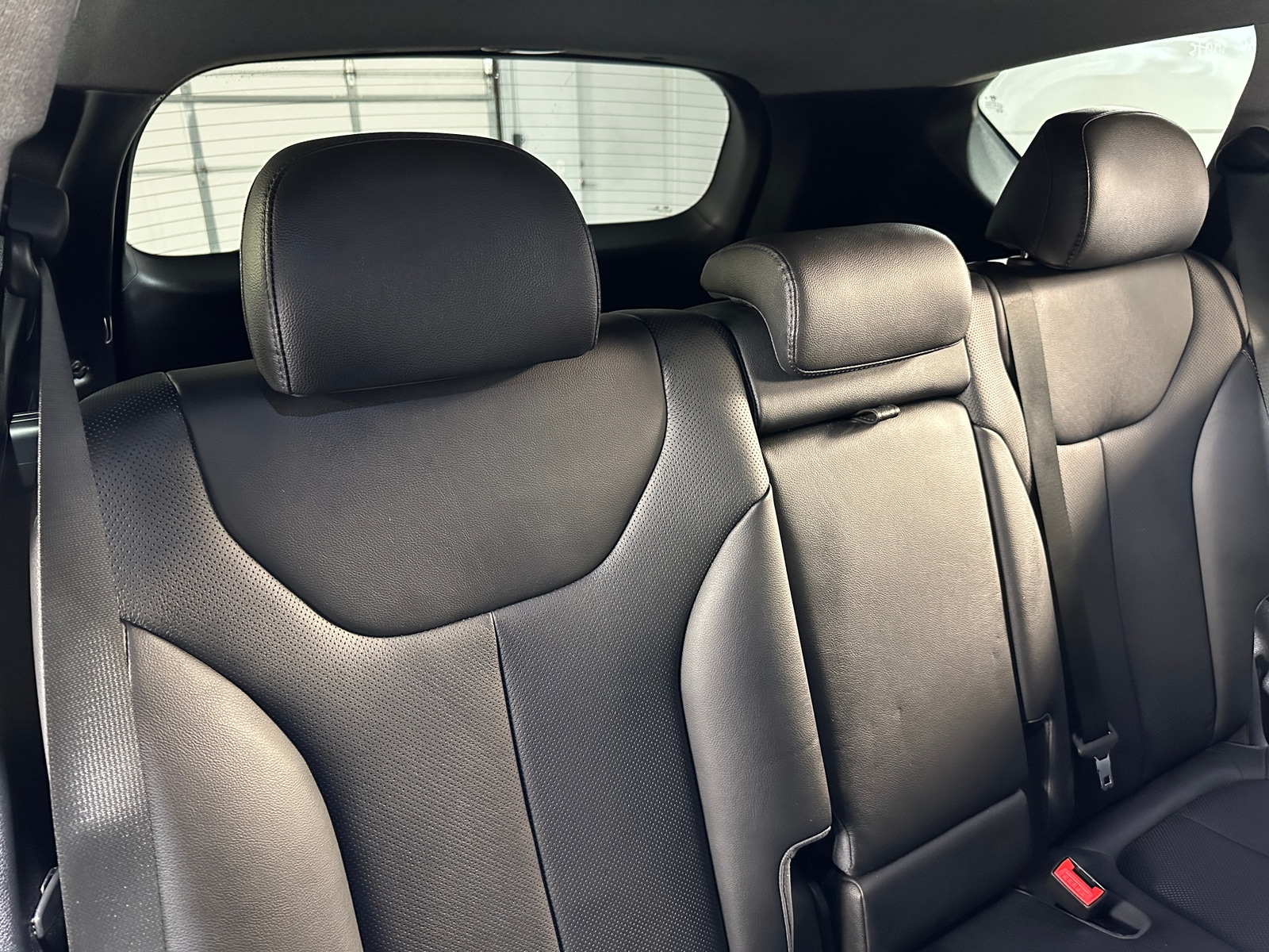 Thumbnail: 2019 Hyundai Santa Fe - 5