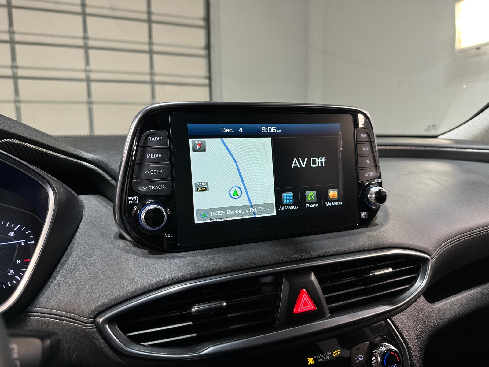 Thumbnail: 2019 Hyundai Santa Fe - 3