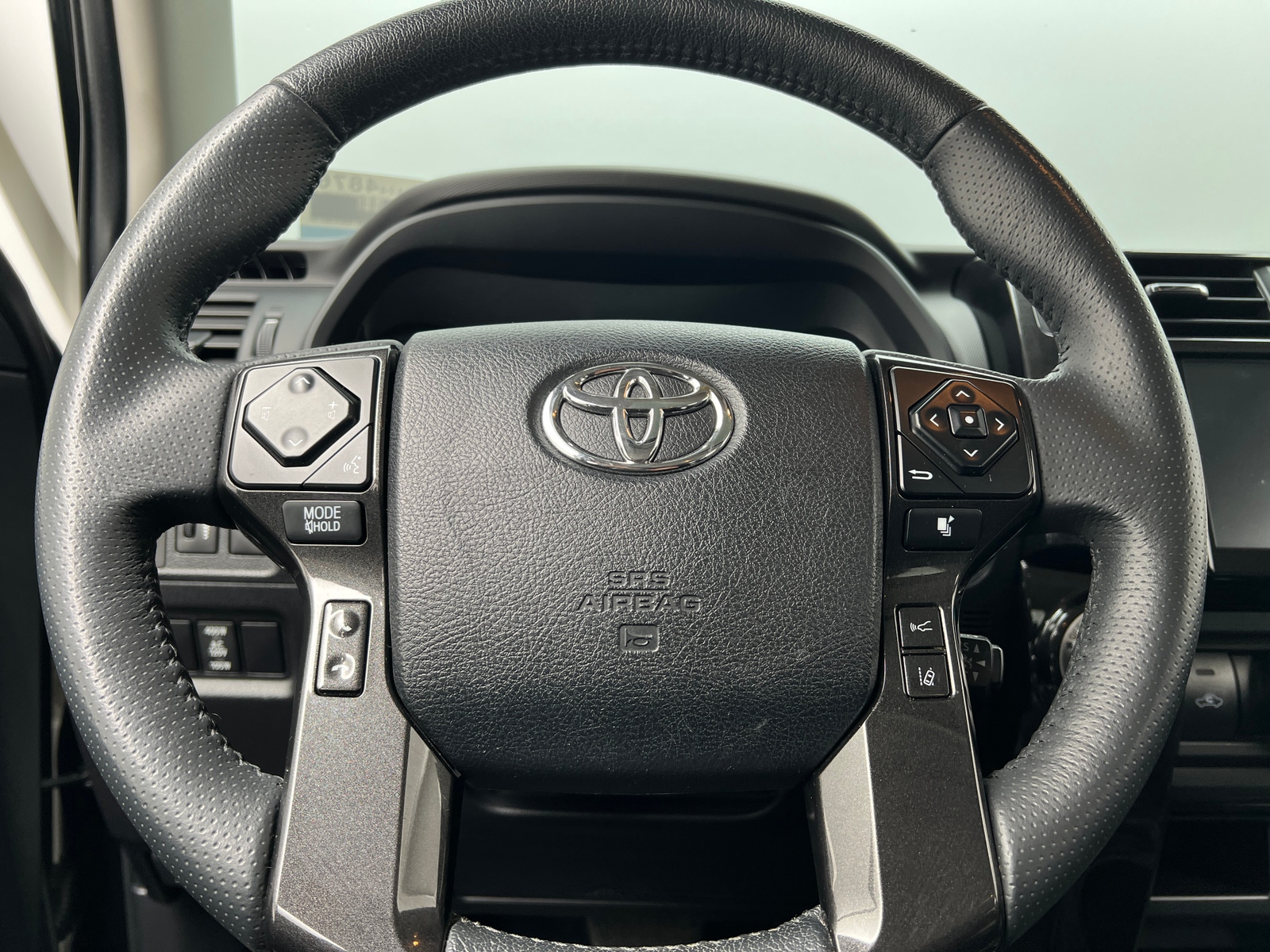 Thumbnail: 2021 Toyota 4Runner - 4