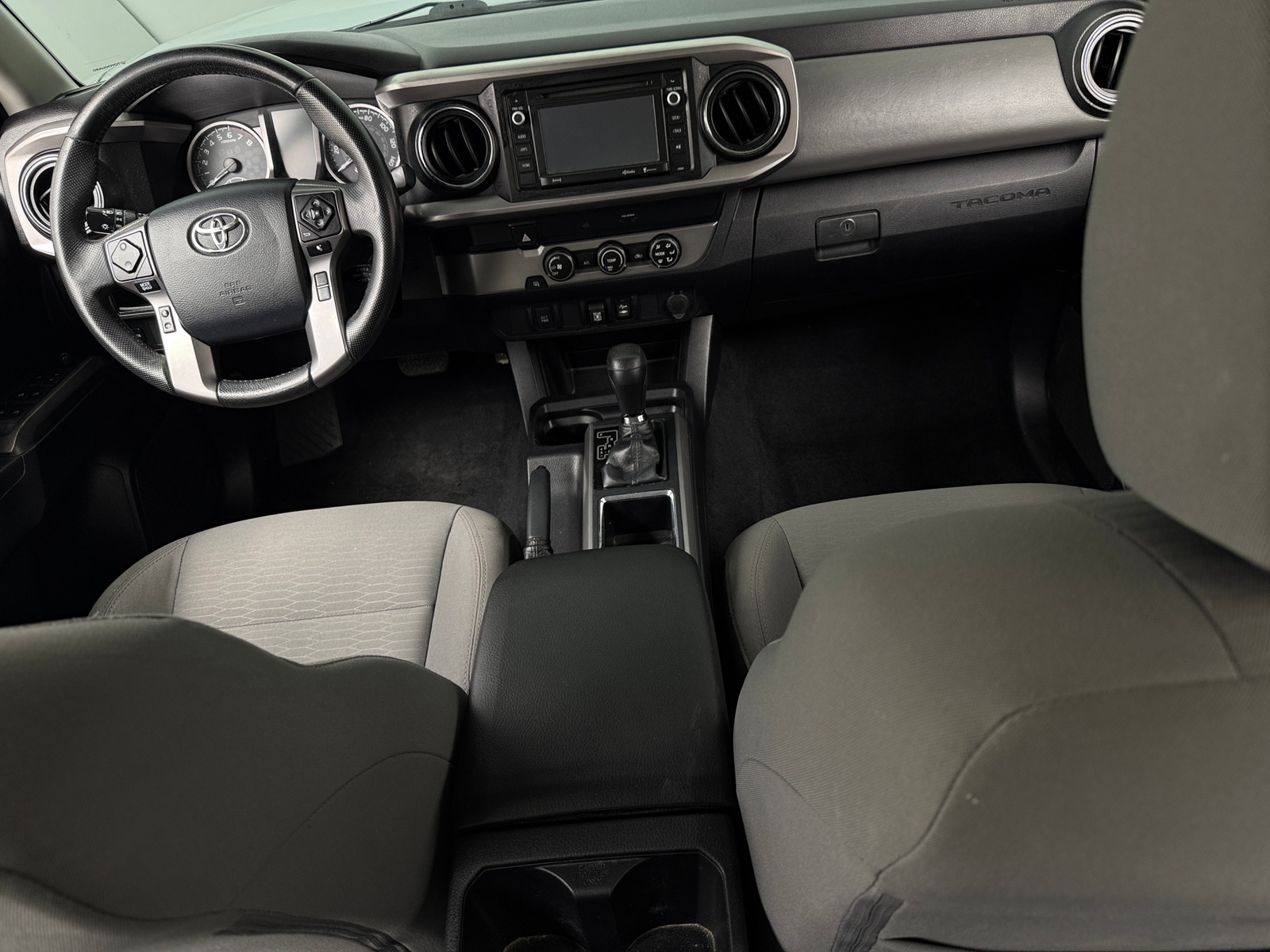 Thumbnail: 2019 Toyota Tacoma - 3