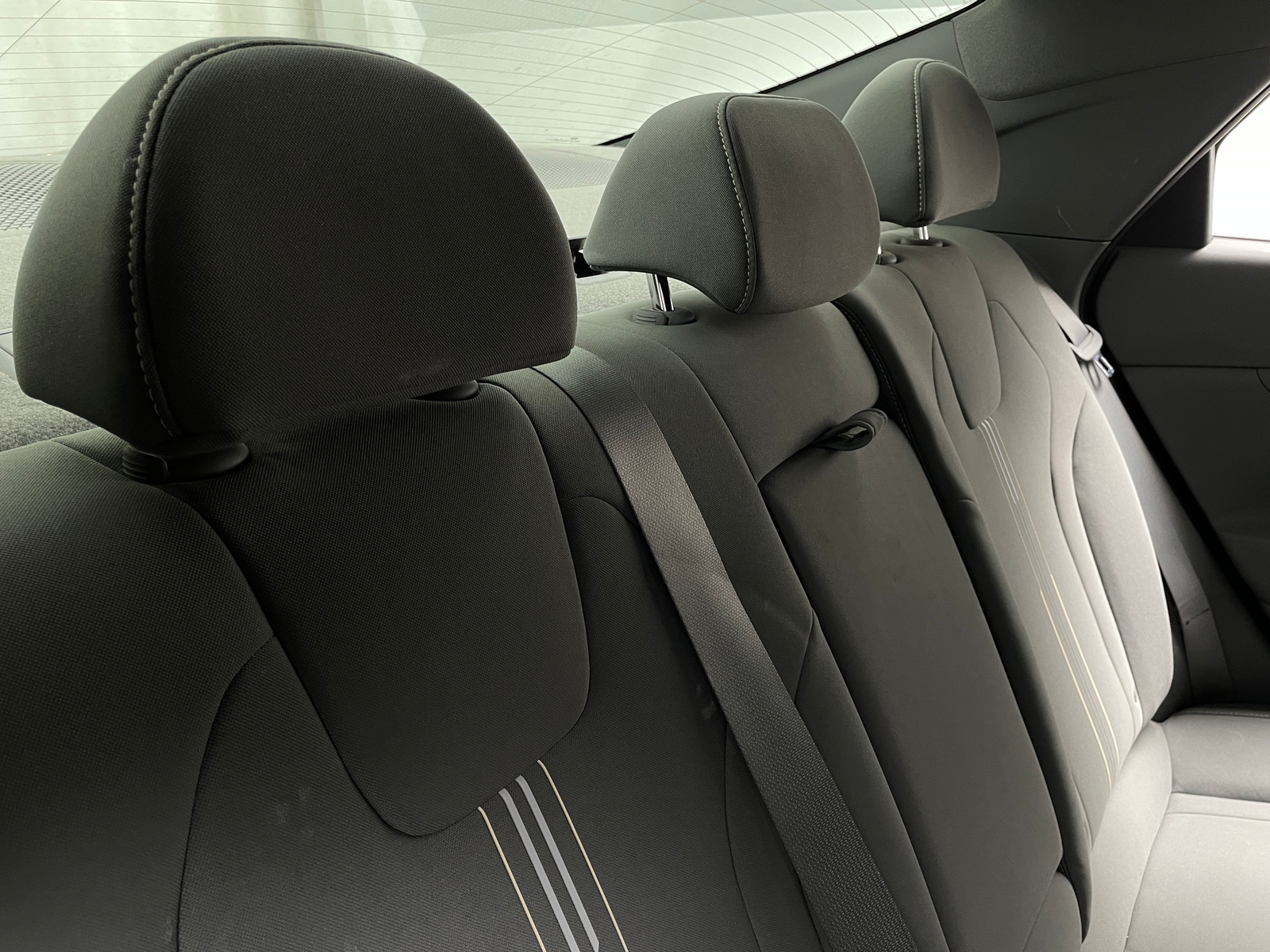 Thumbnail: 2022 Hyundai Elantra - 6