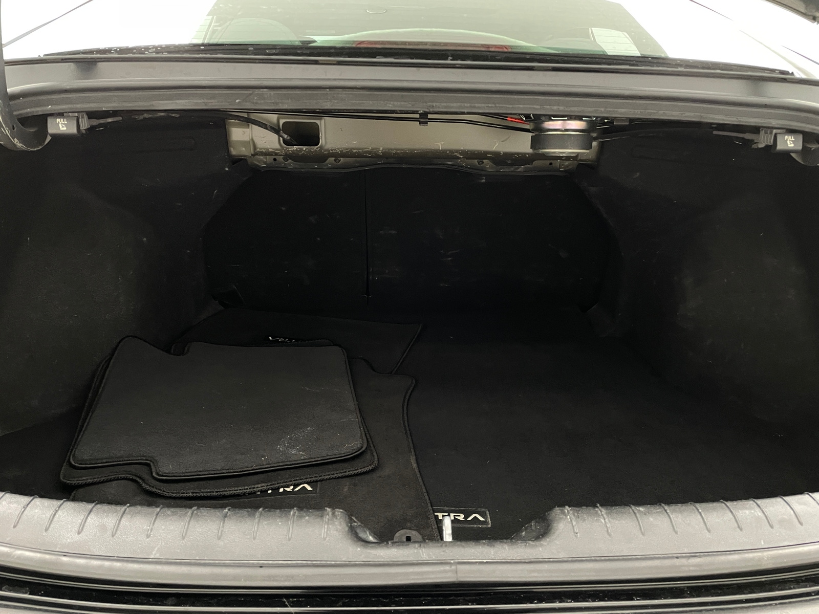 Thumbnail: 2022 Hyundai Elantra - 7