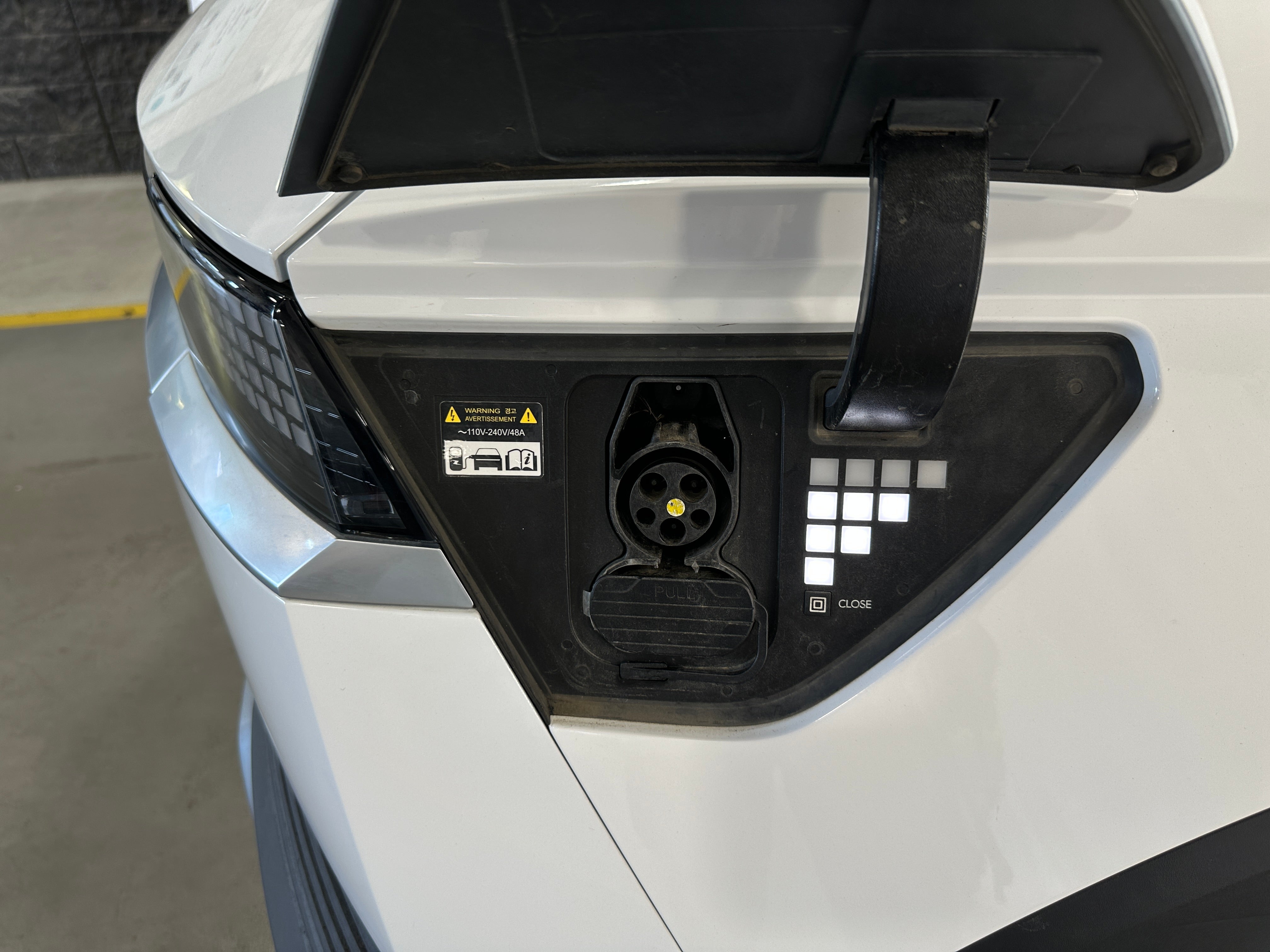 Used 2022 Hyundai IONIQ 5 SEL with VIN KM8KN4AEXNU050816 for sale in Oak Creek, WI