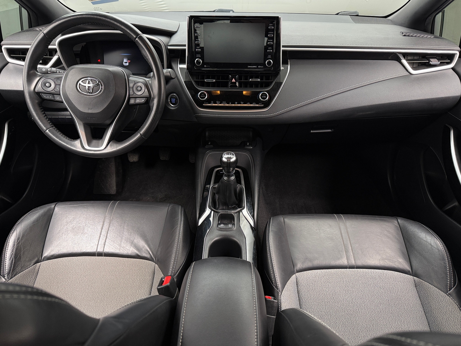 Thumbnail: 2021 Toyota Corolla - 2