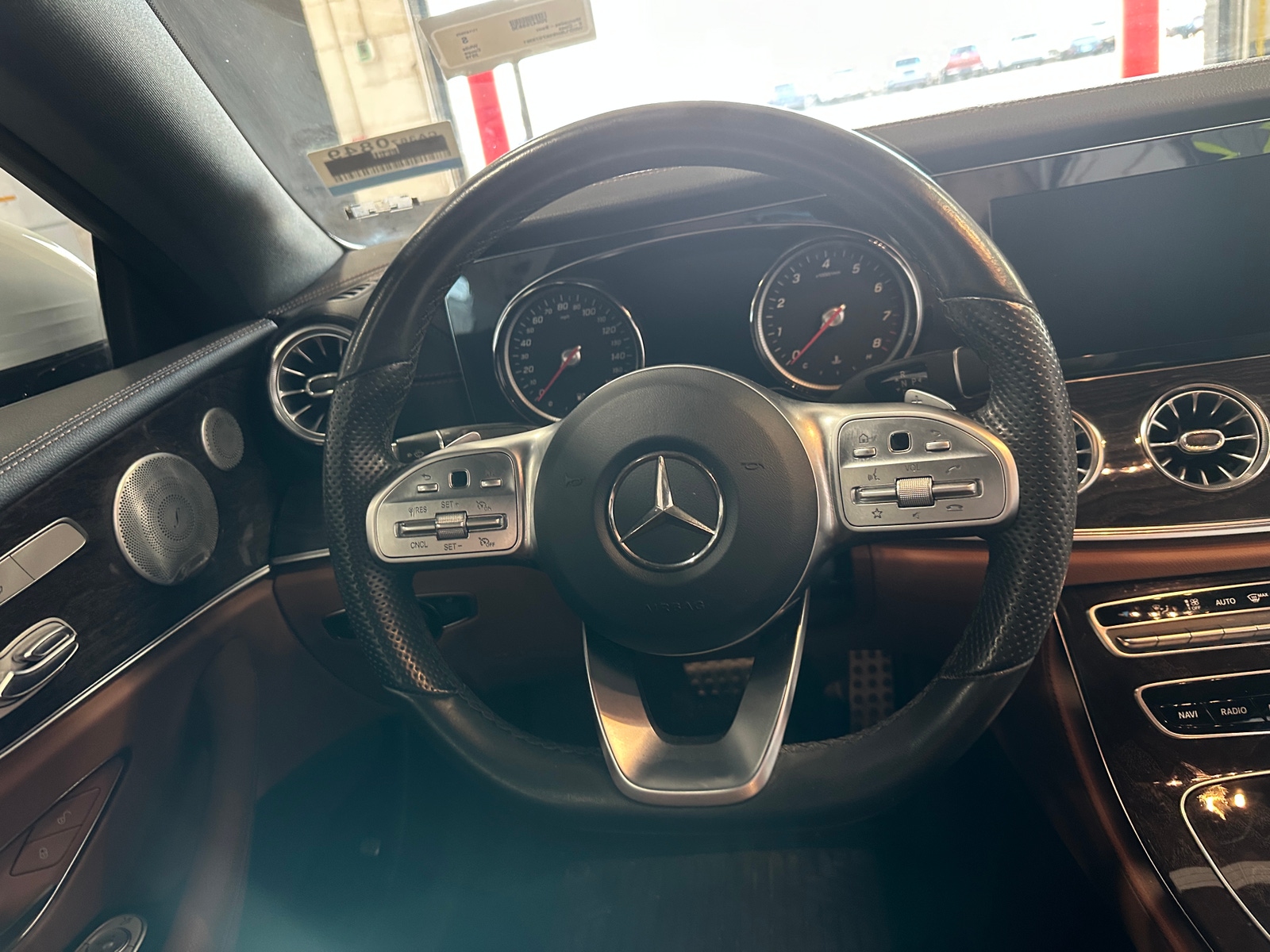 Thumbnail: 2019 Mercedes-Benz E-Class - 3