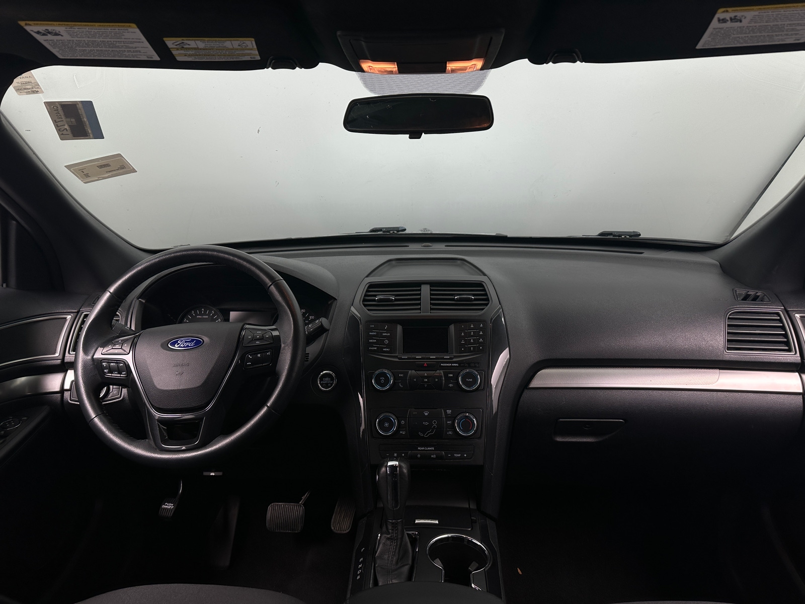 Thumbnail: 2019 Ford Explorer - 3