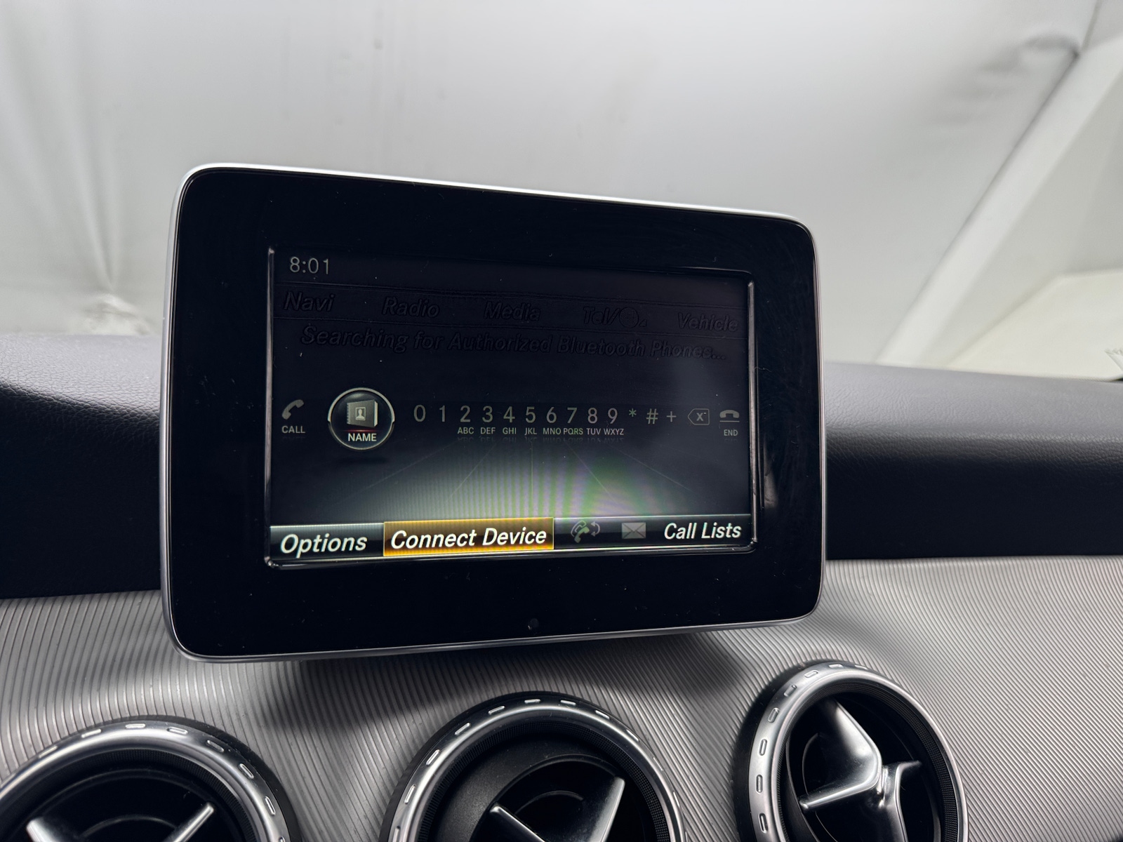 Thumbnail: 2016 Mercedes-Benz GLA - 3