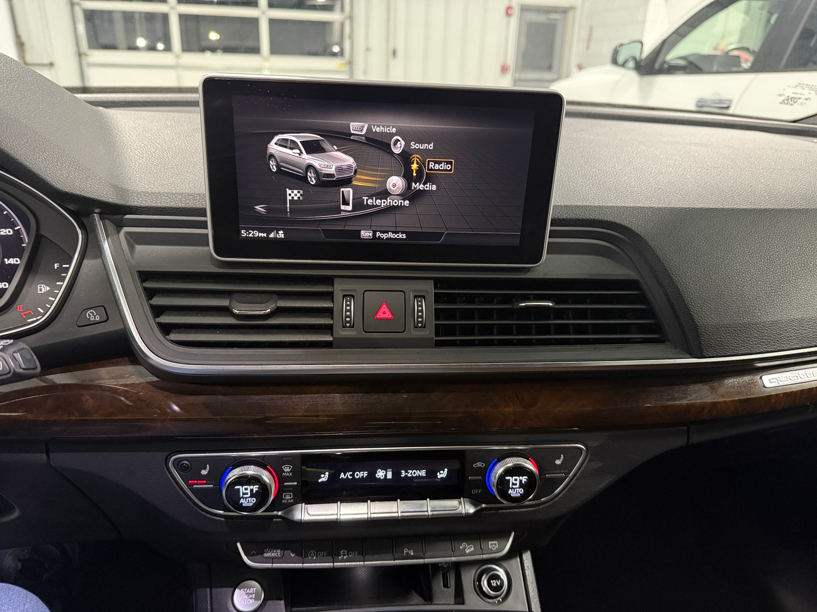 Thumbnail: 2018 Audi Q5 - 3