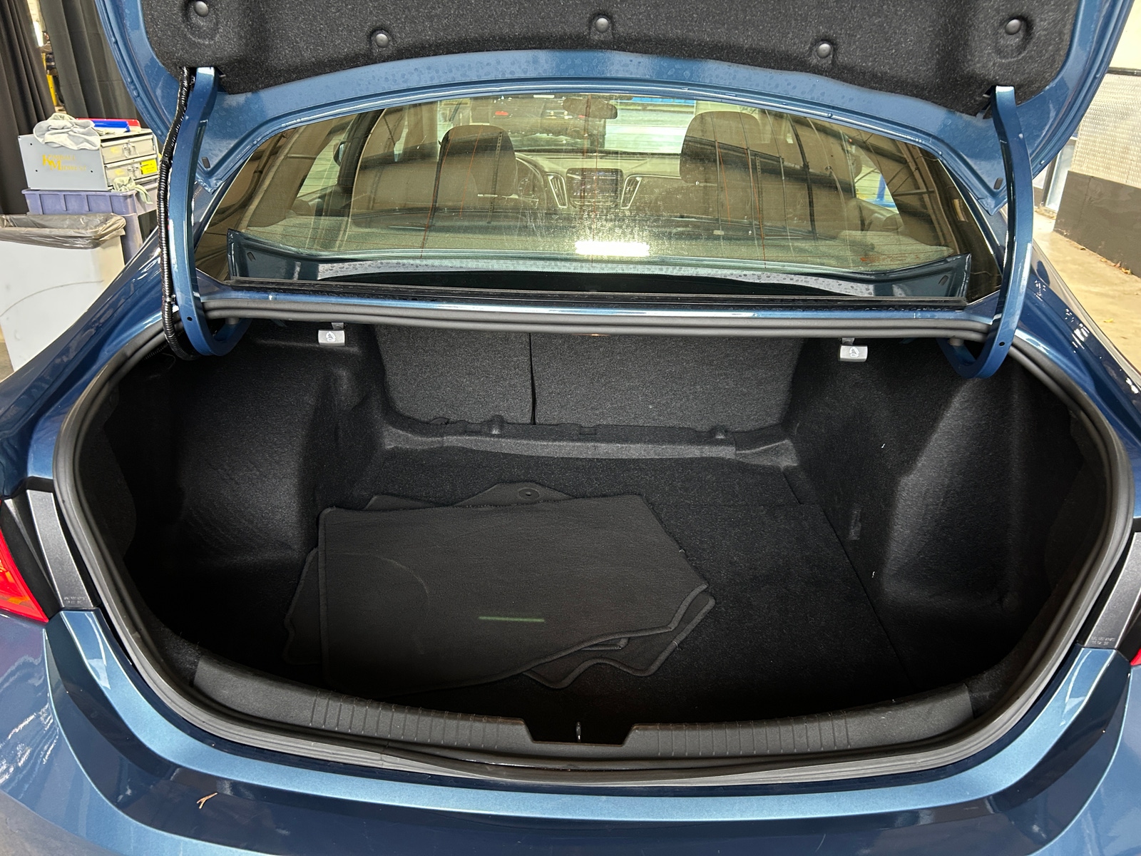 Thumbnail: 2024 Chevrolet Malibu - 7