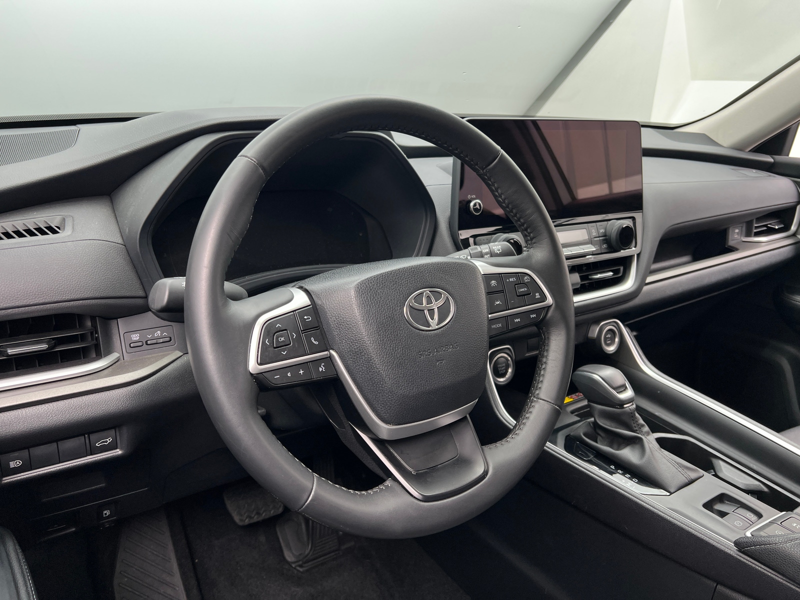 Thumbnail: 2024 Toyota Grand Highlander - 4