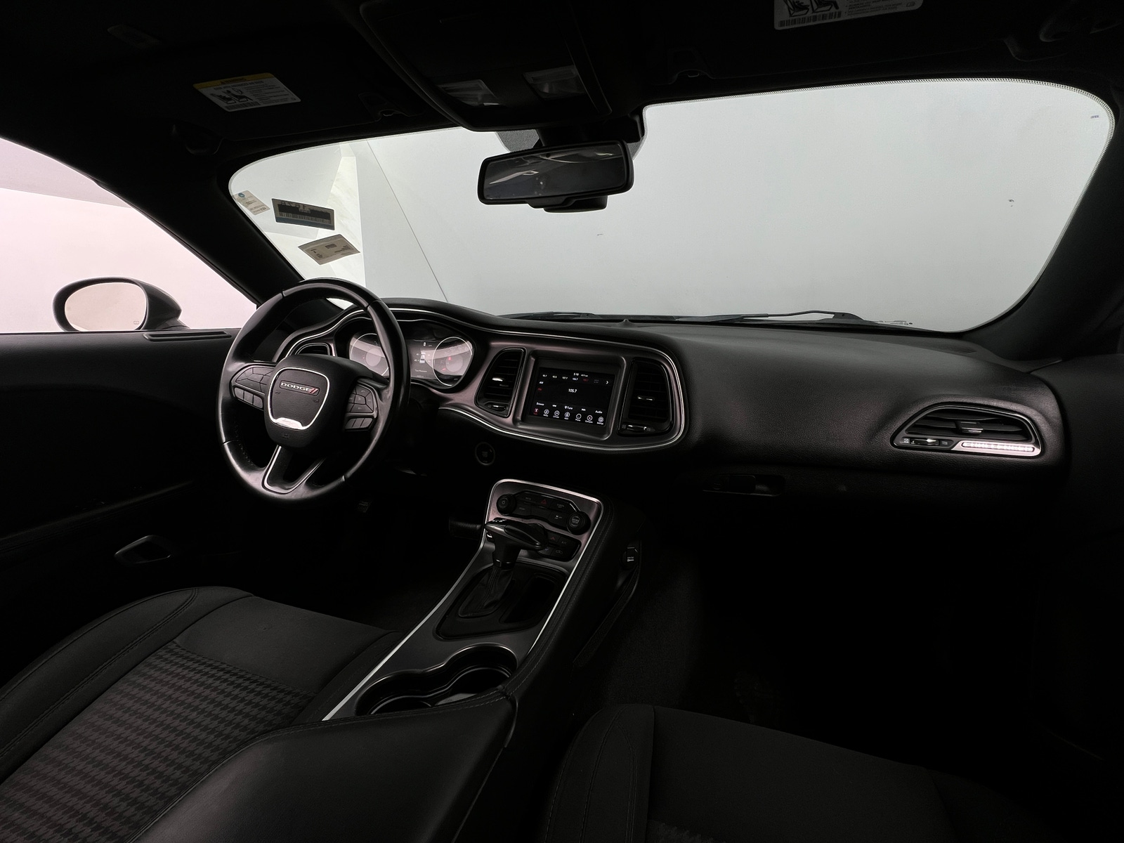 Thumbnail: 2019 Dodge Challenger - 3