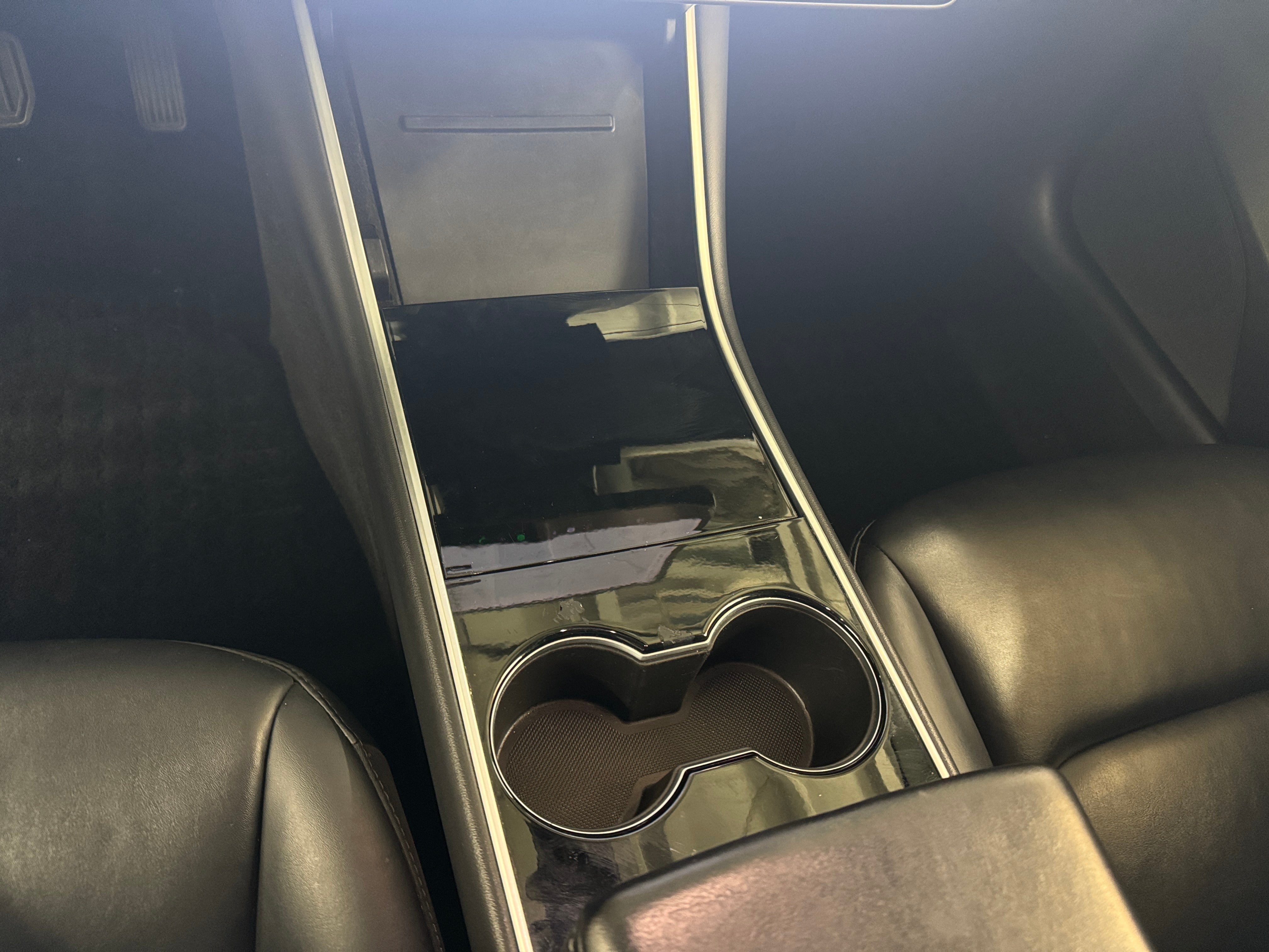 Image of 2020 Tesla Model 3 Standard Range Plus