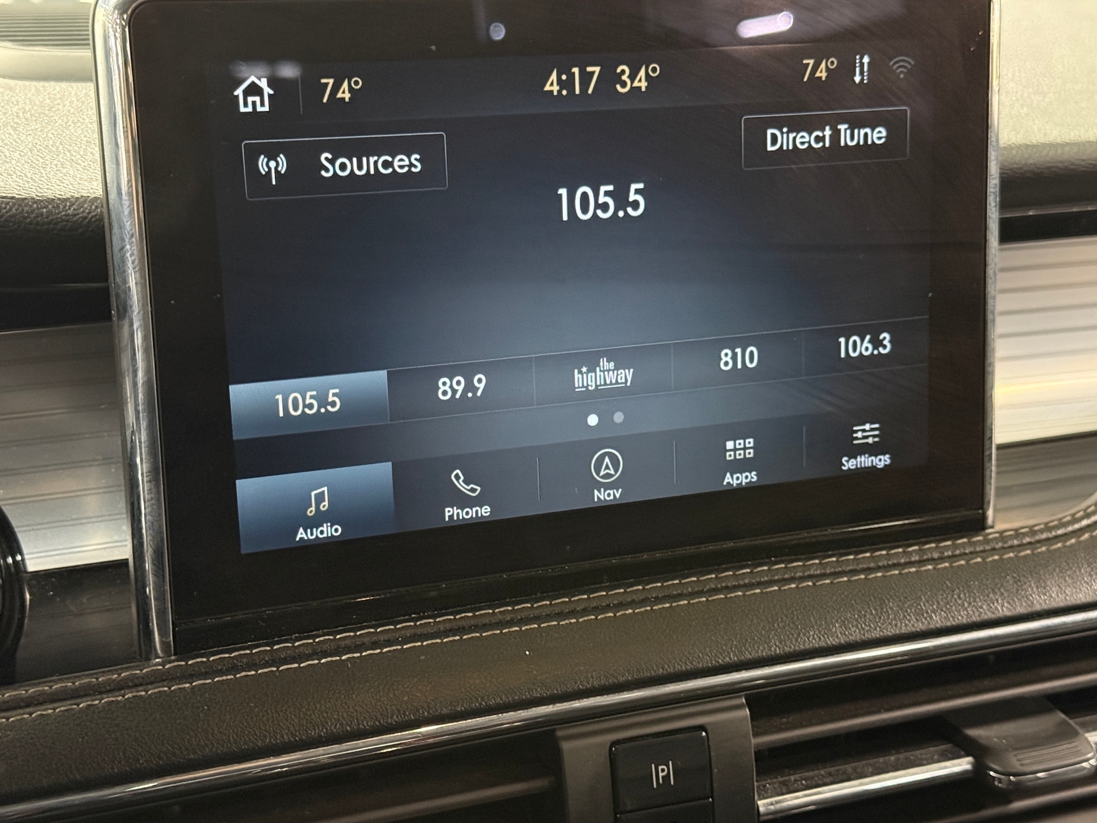 Thumbnail: 2020 Lincoln Corsair - 3