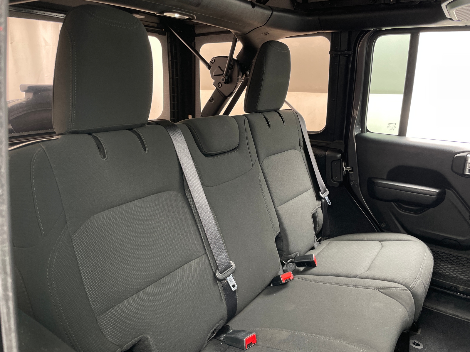 Thumbnail: 2022 Jeep Wrangler - 6