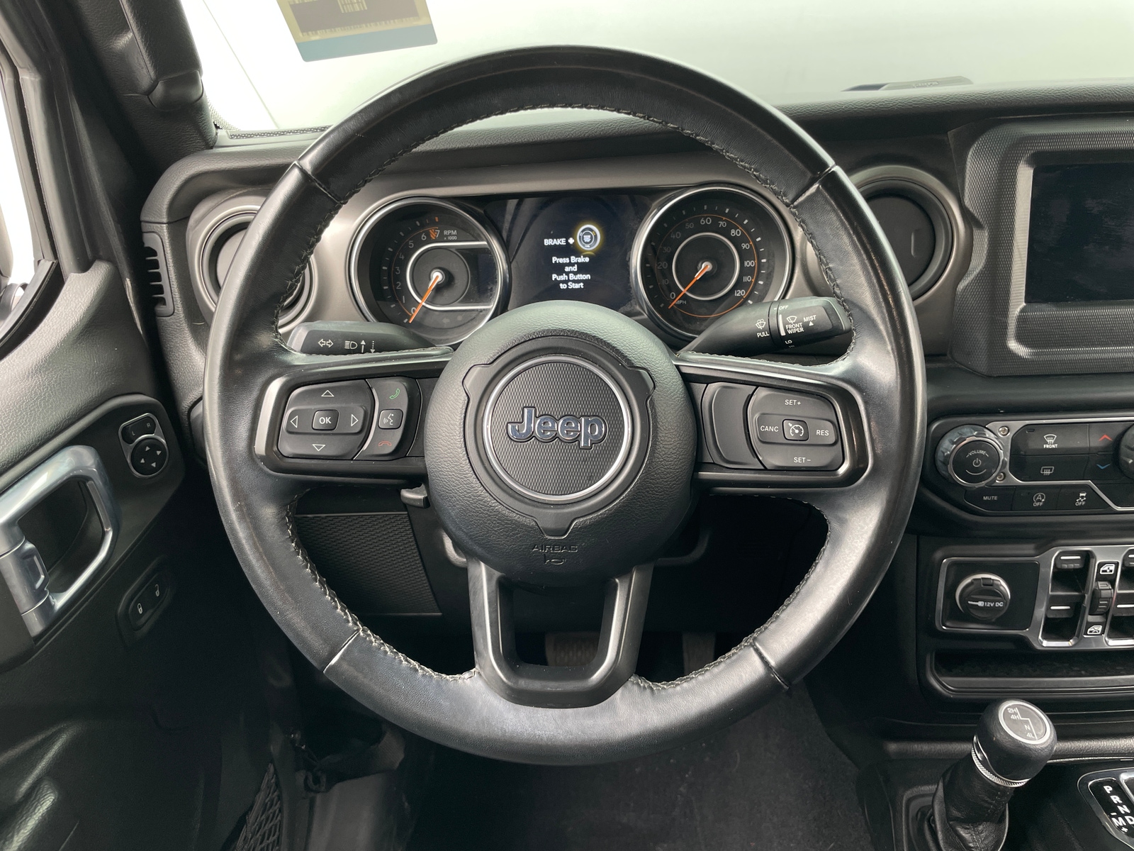 Thumbnail: 2022 Jeep Wrangler - 5