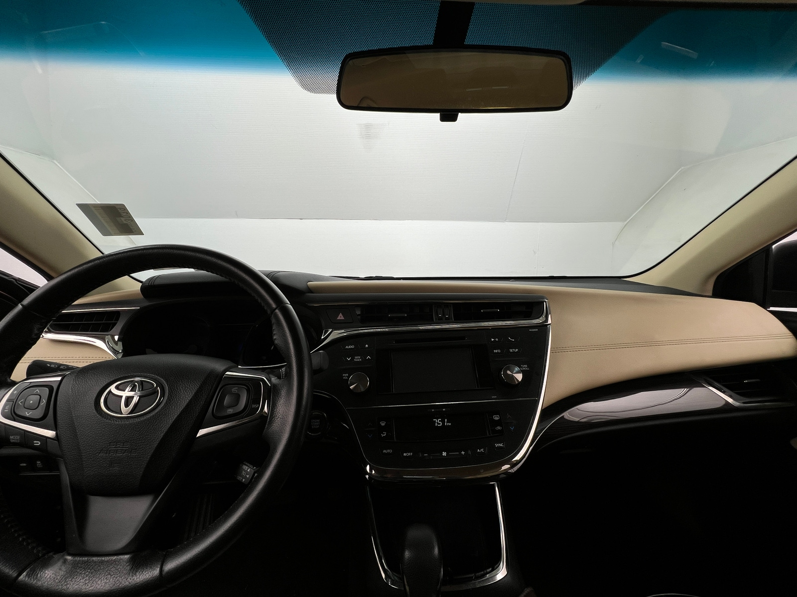 Thumbnail: 2013 Toyota Avalon - 2