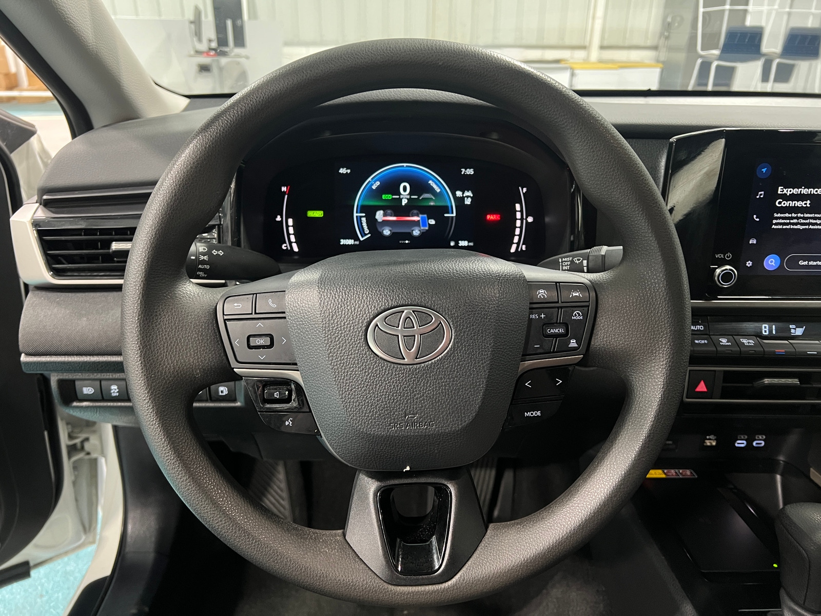 Thumbnail: 2025 Toyota Camry - 5