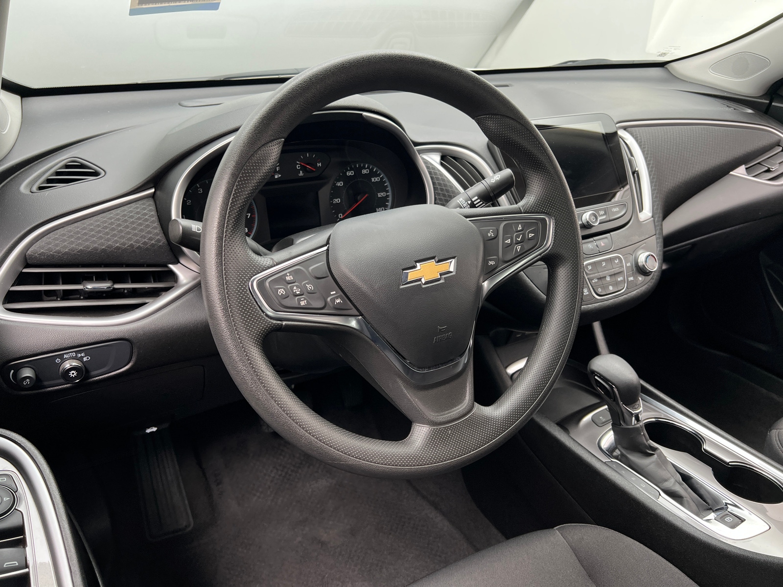 Thumbnail: 2024 Chevrolet Malibu - 5