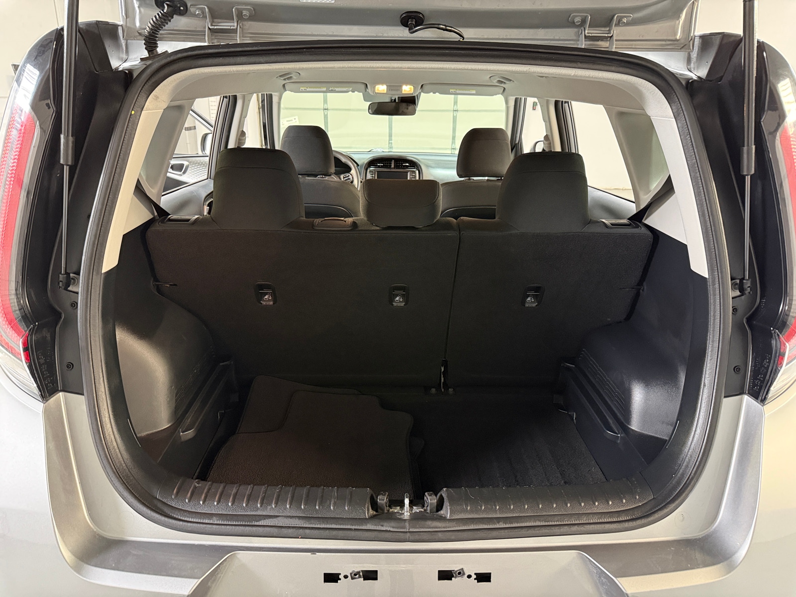 Thumbnail: 2024 Kia Soul - 7