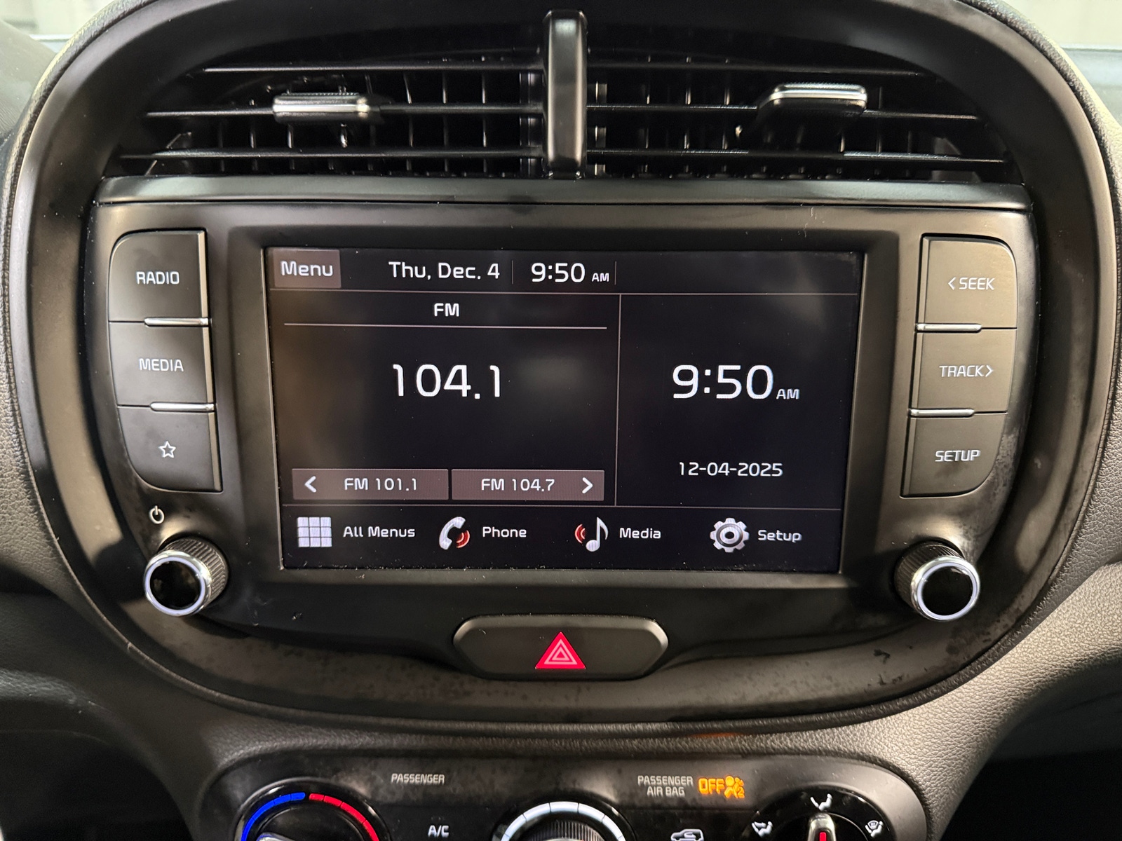 Thumbnail: 2024 Kia Soul - 4