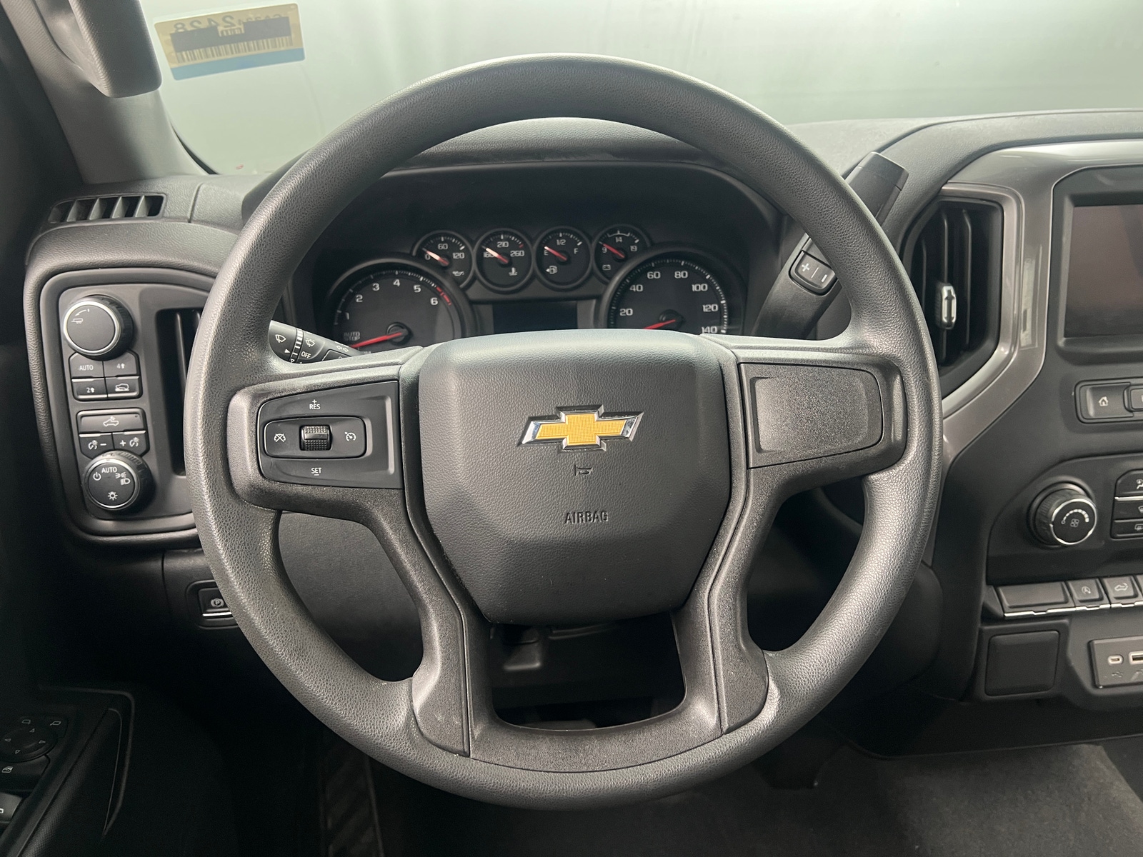 Thumbnail: 2021 Chevrolet Silverado 1500 - 5