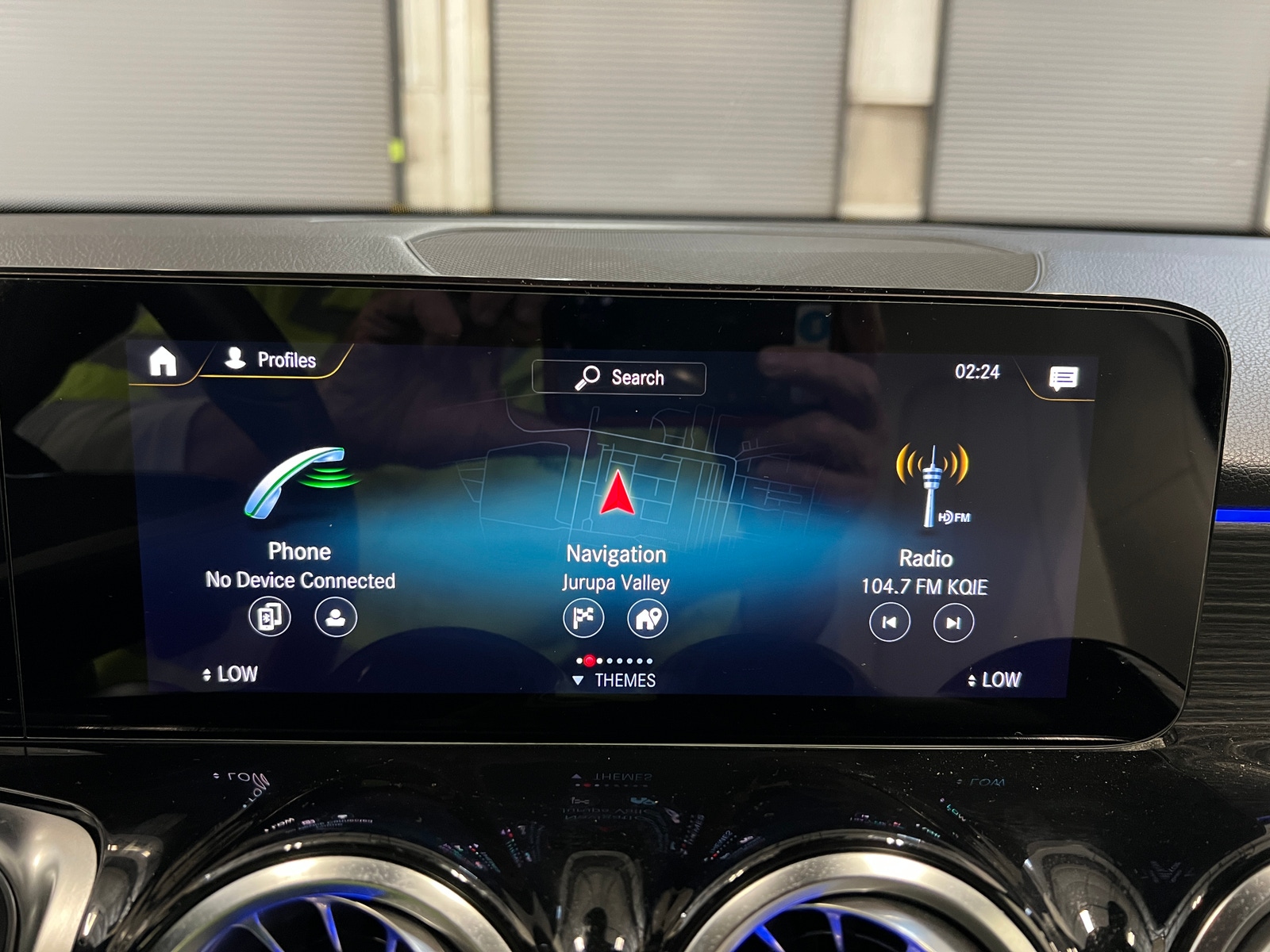 Thumbnail: 2023 Mercedes-Benz EQB - 3