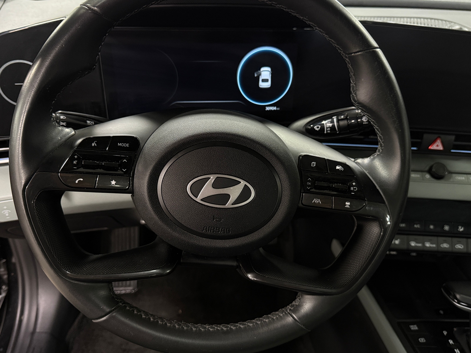 Thumbnail: 2025 Hyundai Elantra - 4