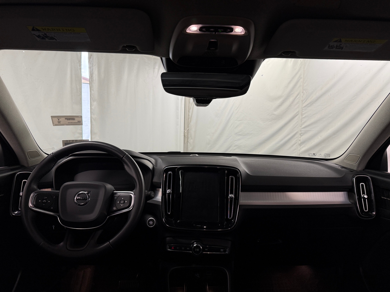 Thumbnail: 2020 Volvo XC40 - 2