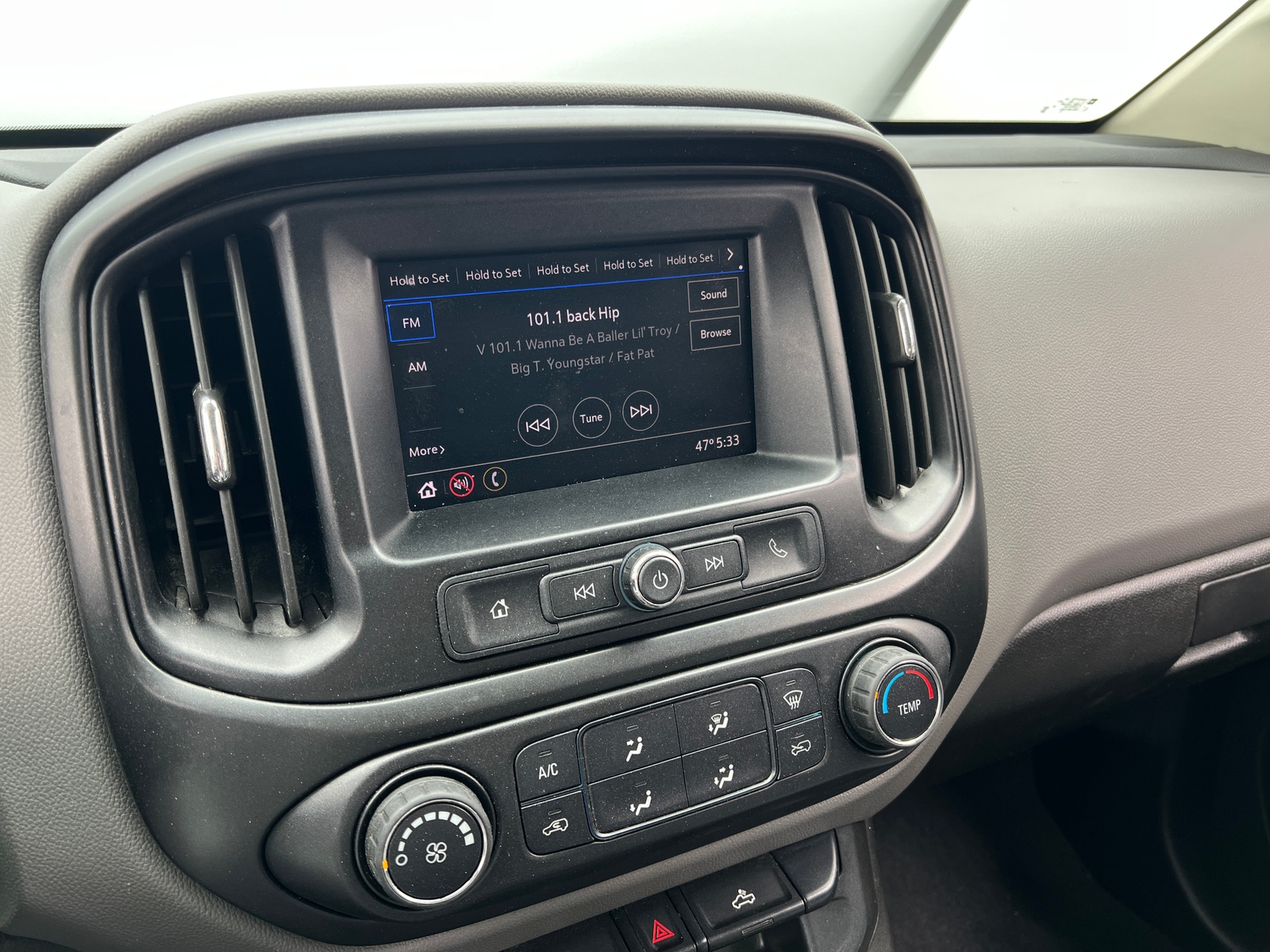 Thumbnail: 2020 Chevrolet Colorado - 4