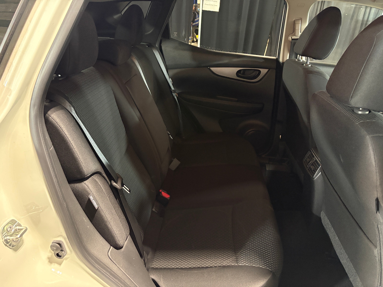 Thumbnail: 2020 Nissan Rogue Sport - 6