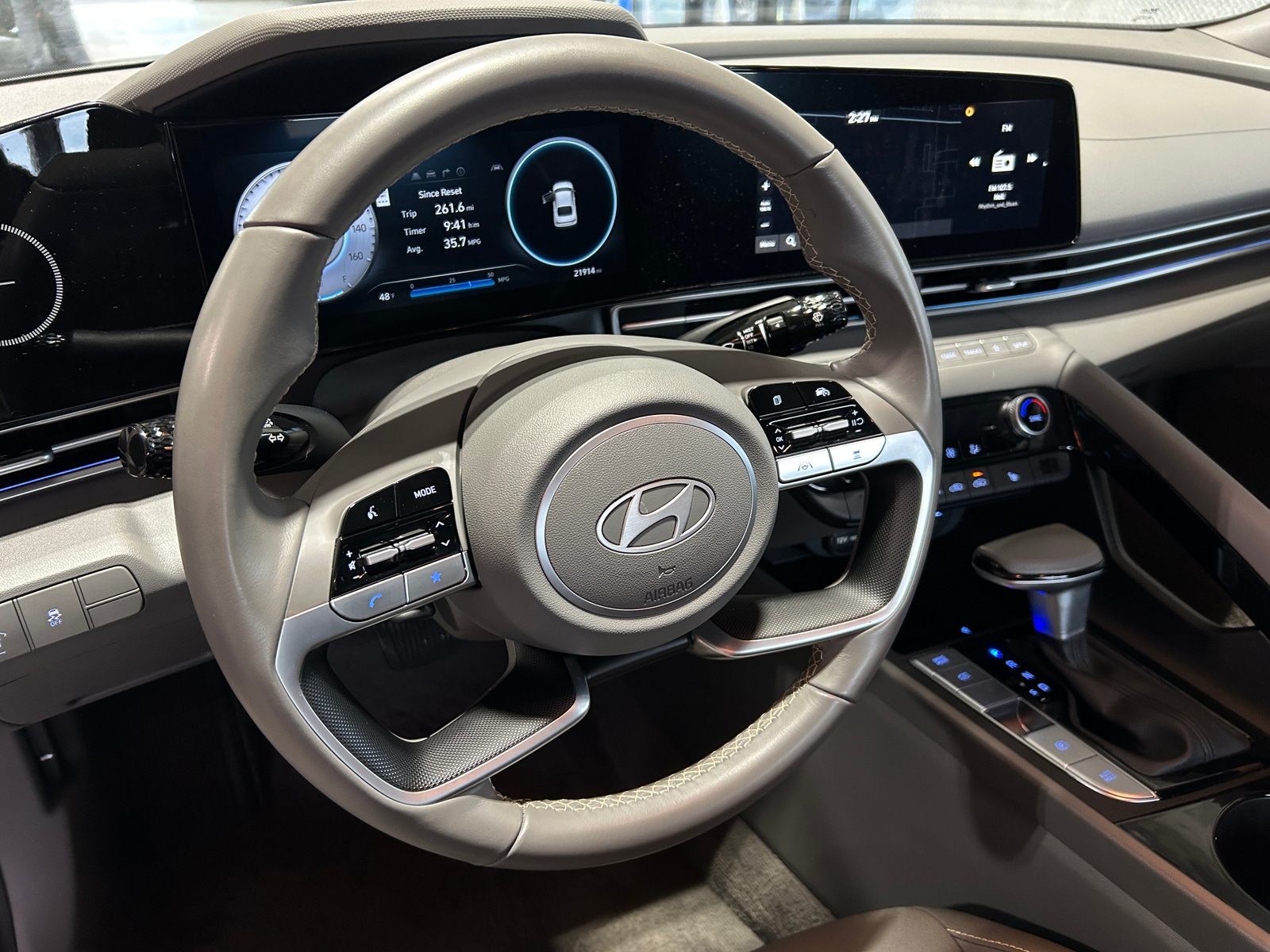 Thumbnail: 2025 Hyundai Elantra - 5