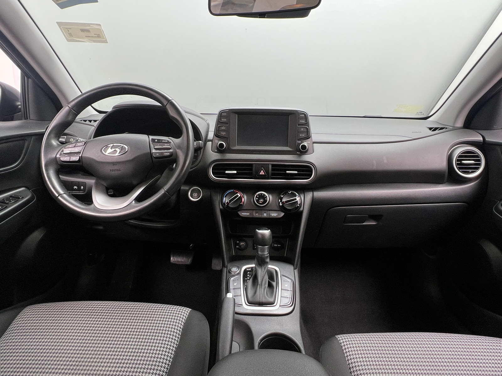 Thumbnail: 2019 Hyundai Kona - 3