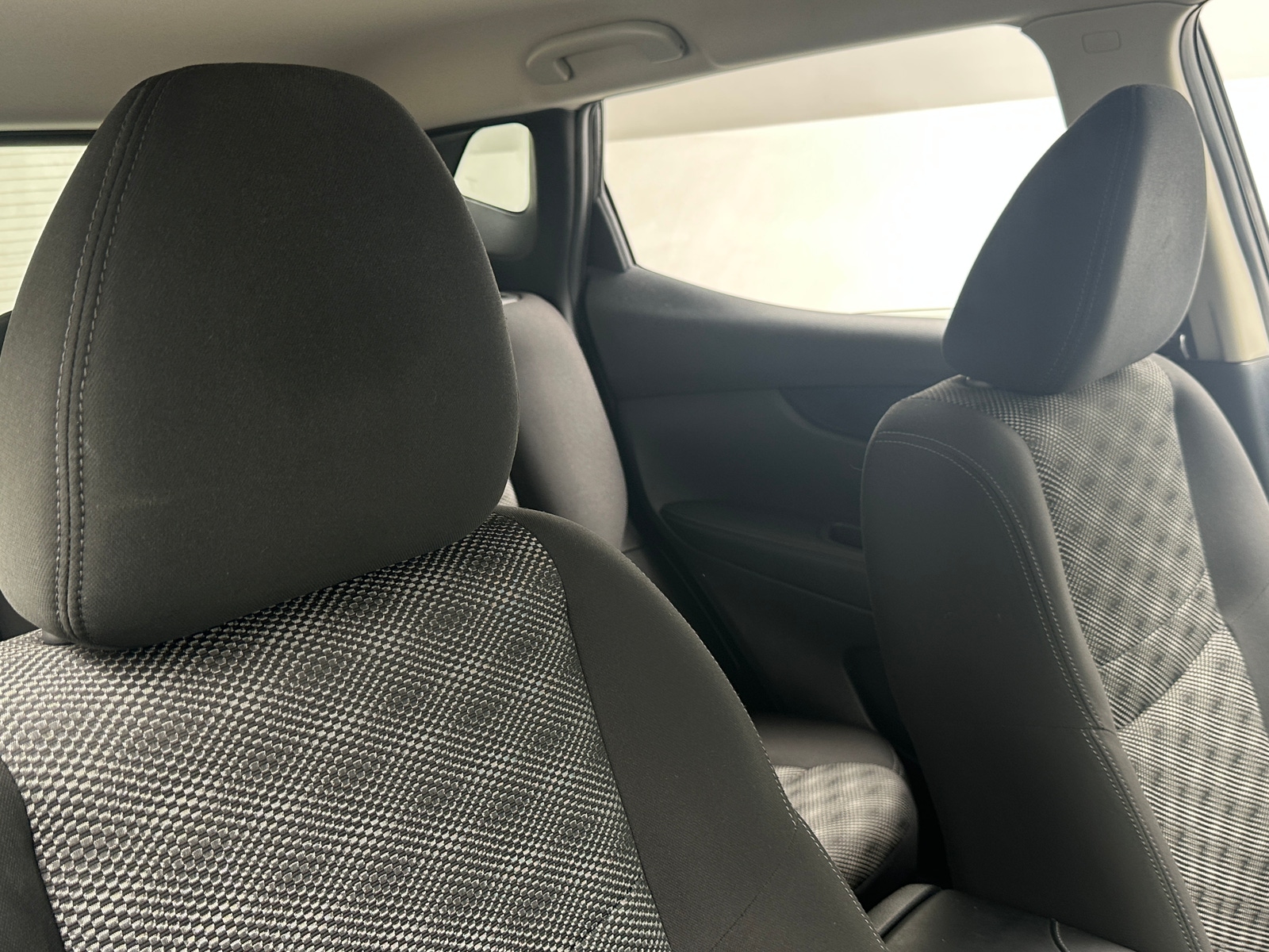 Thumbnail: 2019 Nissan Rogue Sport - 2