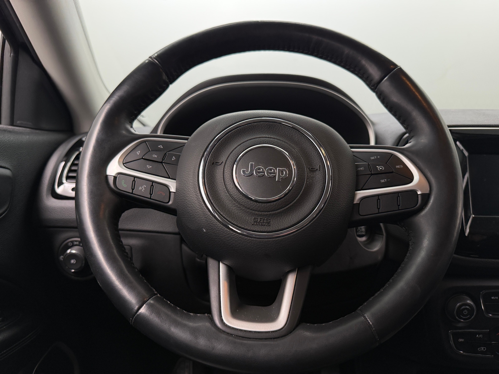 Thumbnail: 2019 Jeep Compass - 5